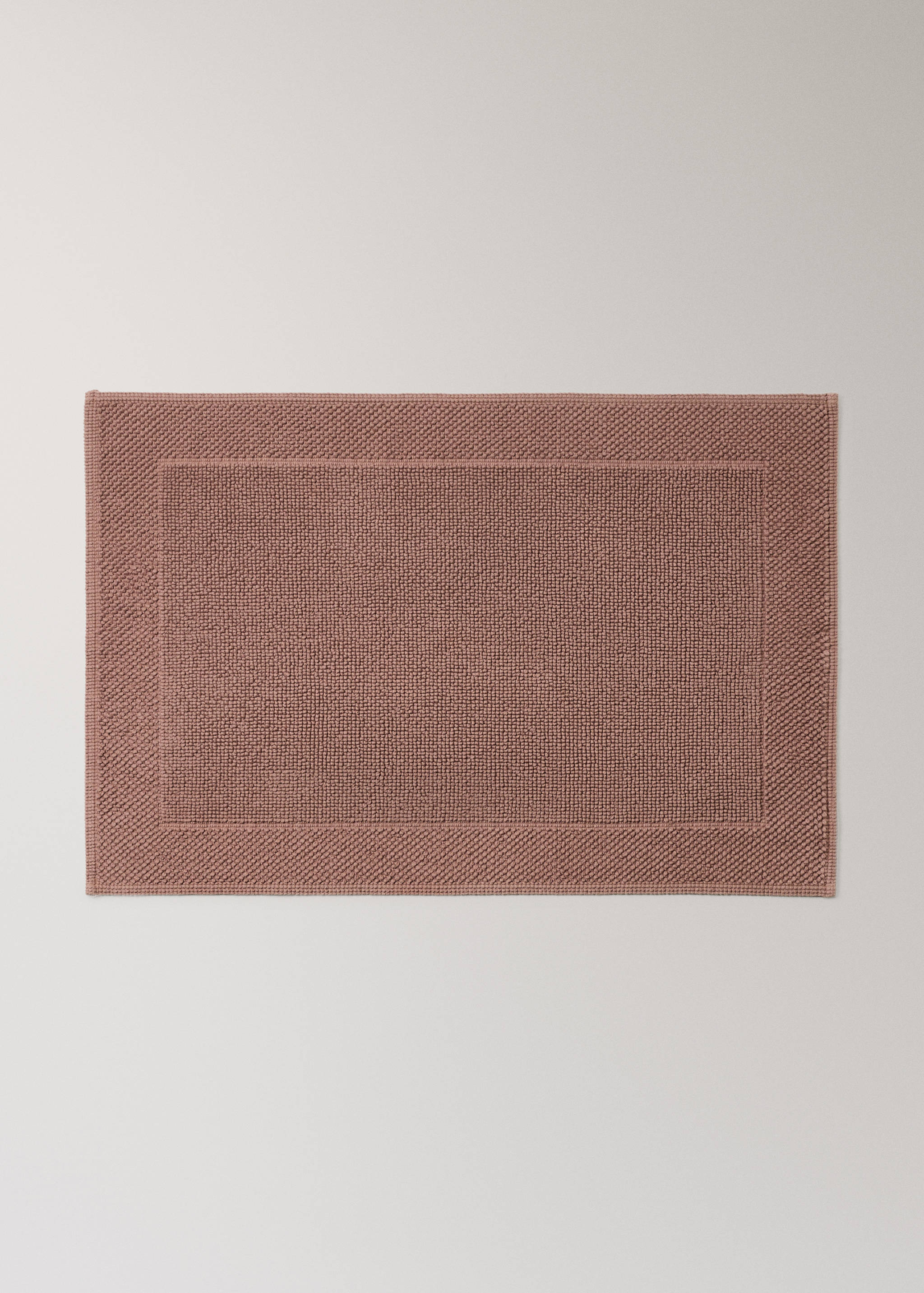 Garment-dyed cotton bath rug - Article without model