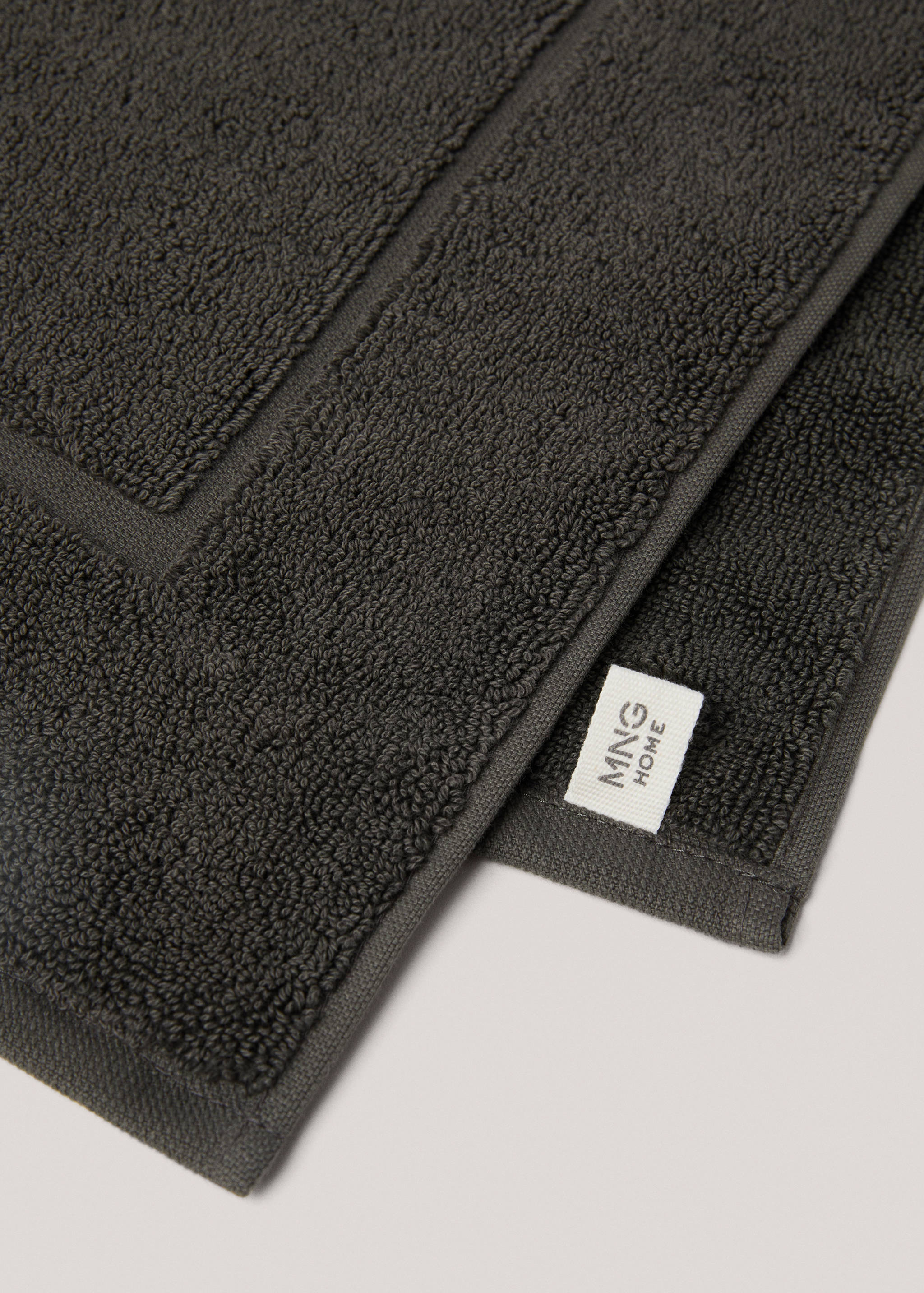 100% cotton bathroom mat - Details of the article 2