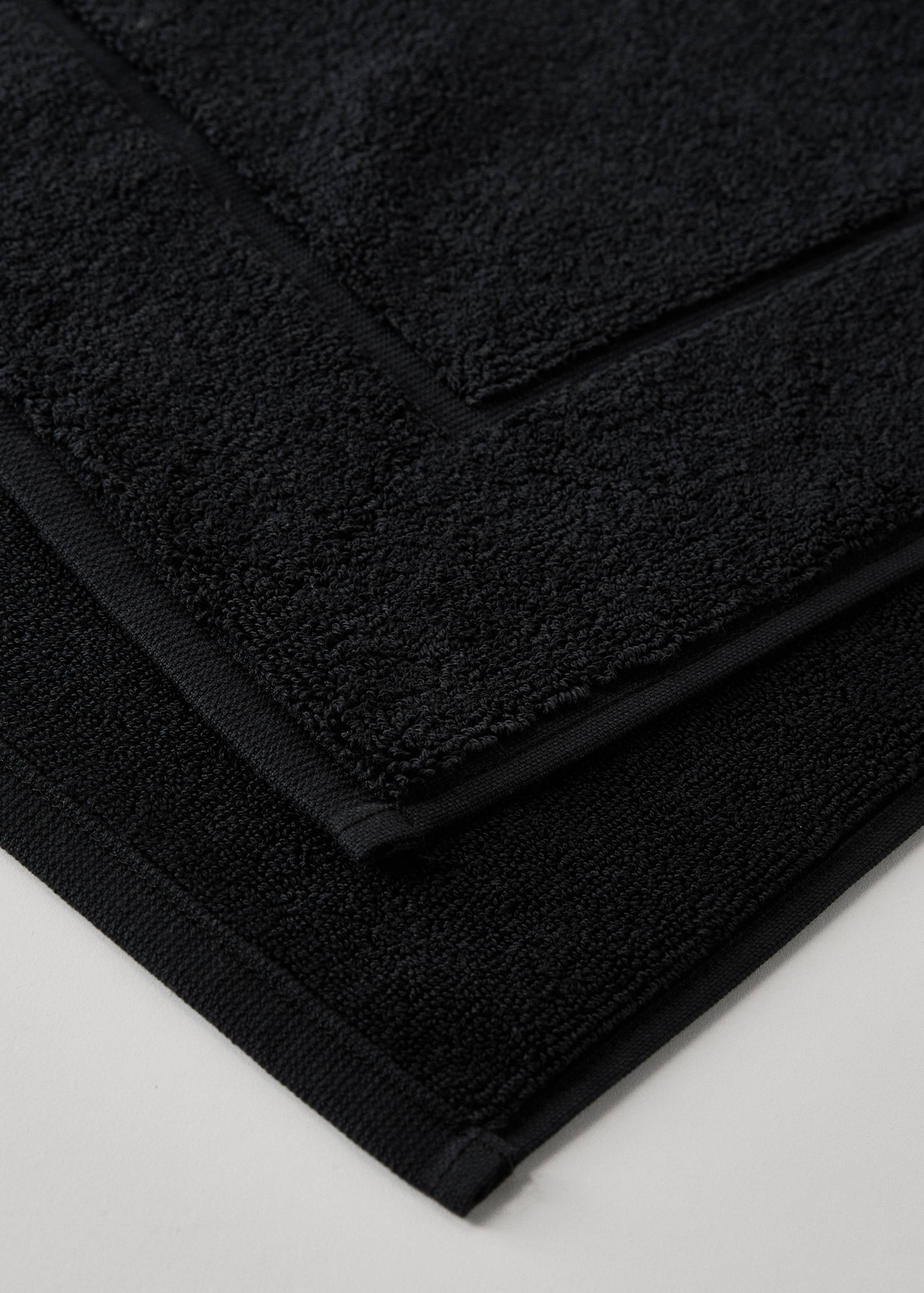 100% cotton bathroom mat - Details of the article 2