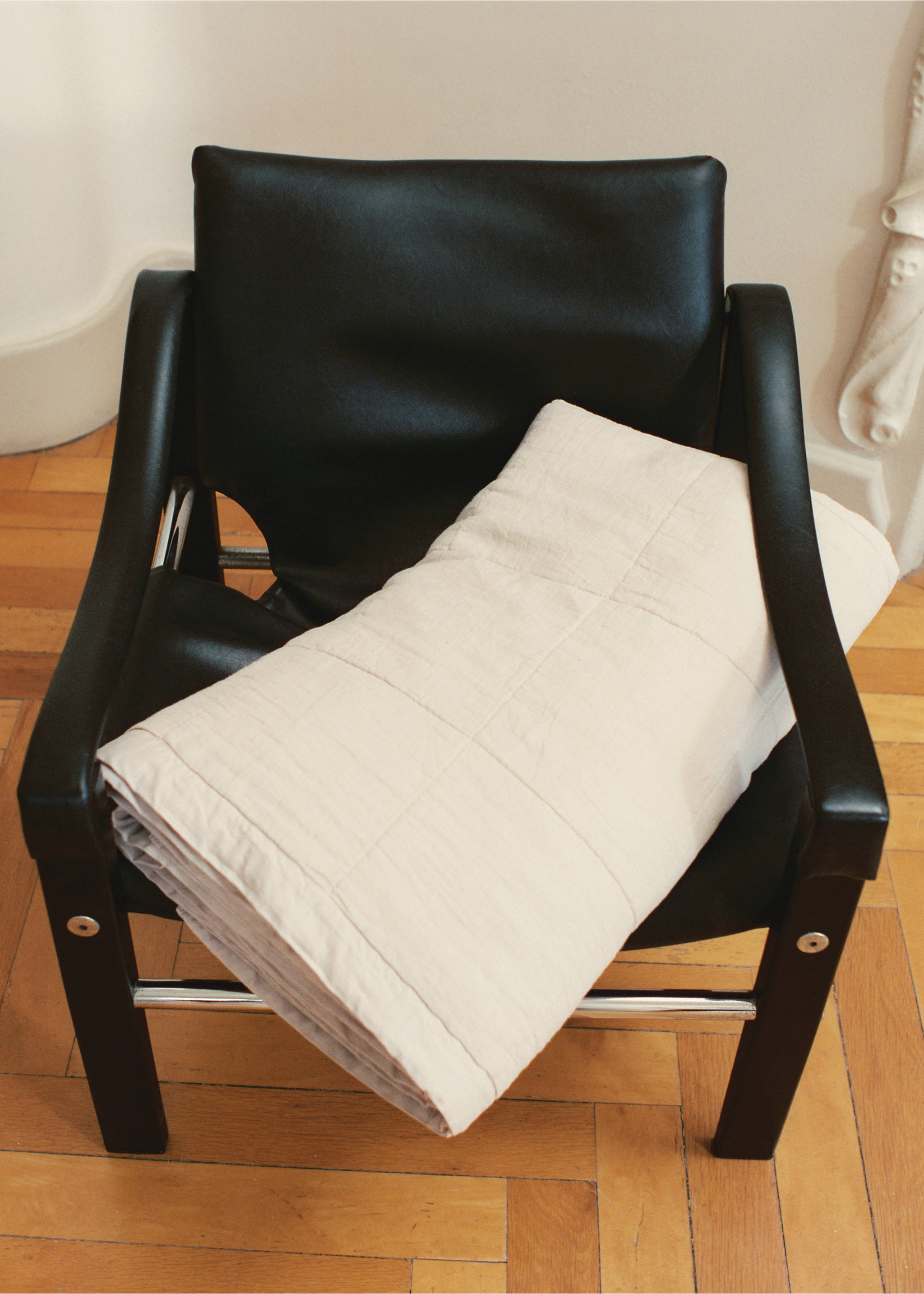 Завивка от пран лен на каре за легло 130/150 см - Данни за артикула 6, Пясък. Ref: 17081557-00.