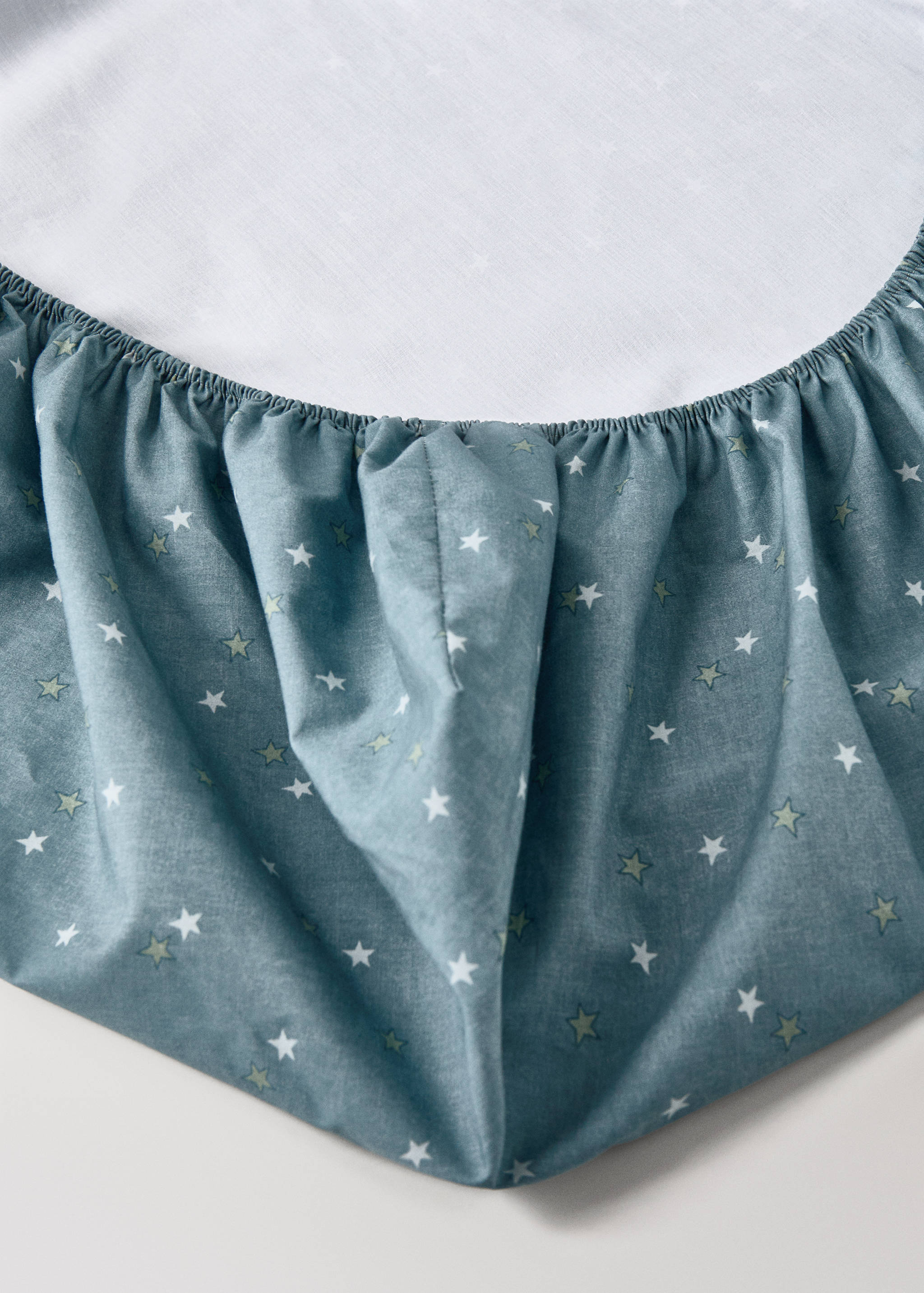 Percale cotton fitted sheet with star print for cot - Details of the article 1