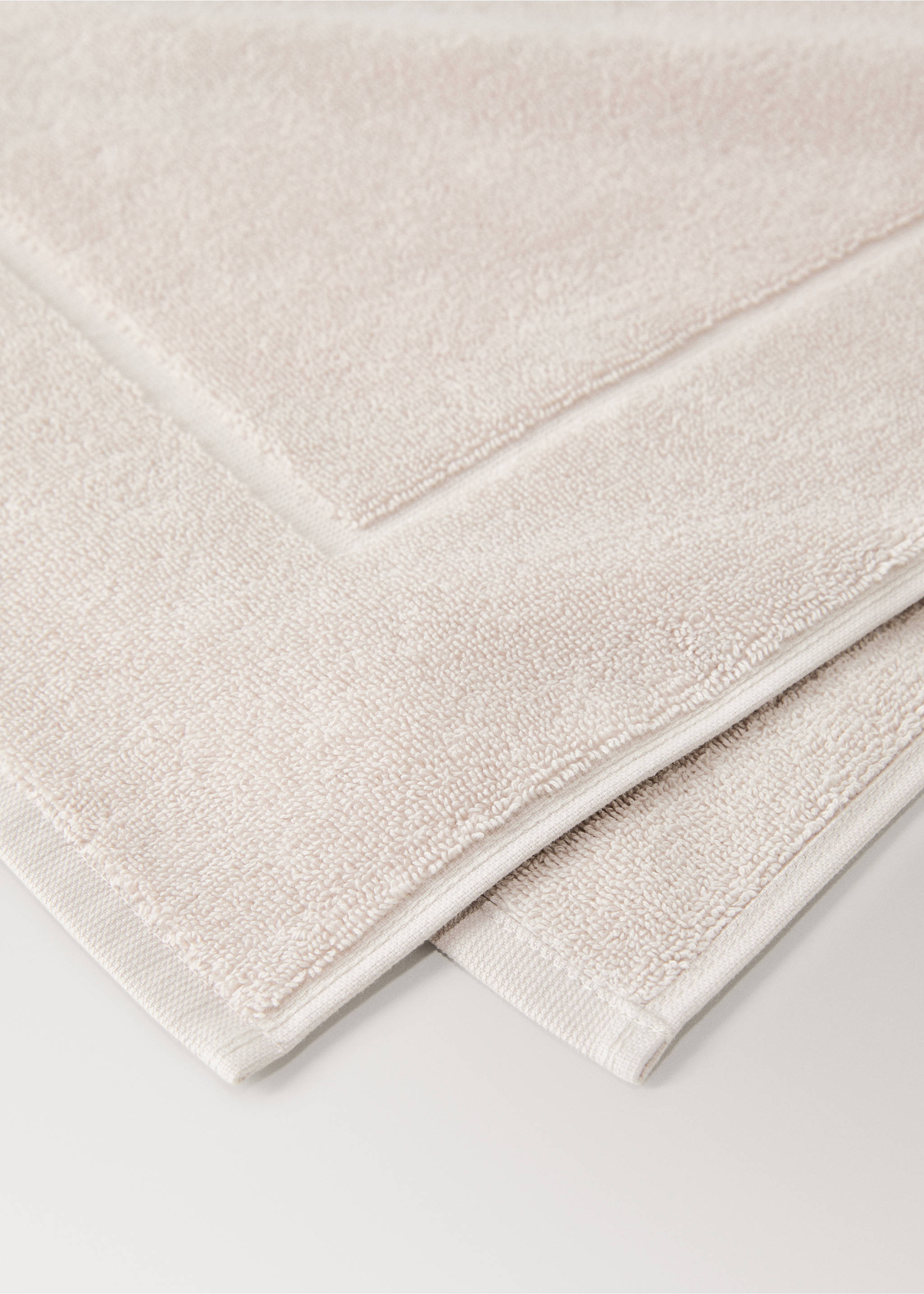 Cotton bath mat - Details of the article 1, Sand. Ref: 17081563-00.