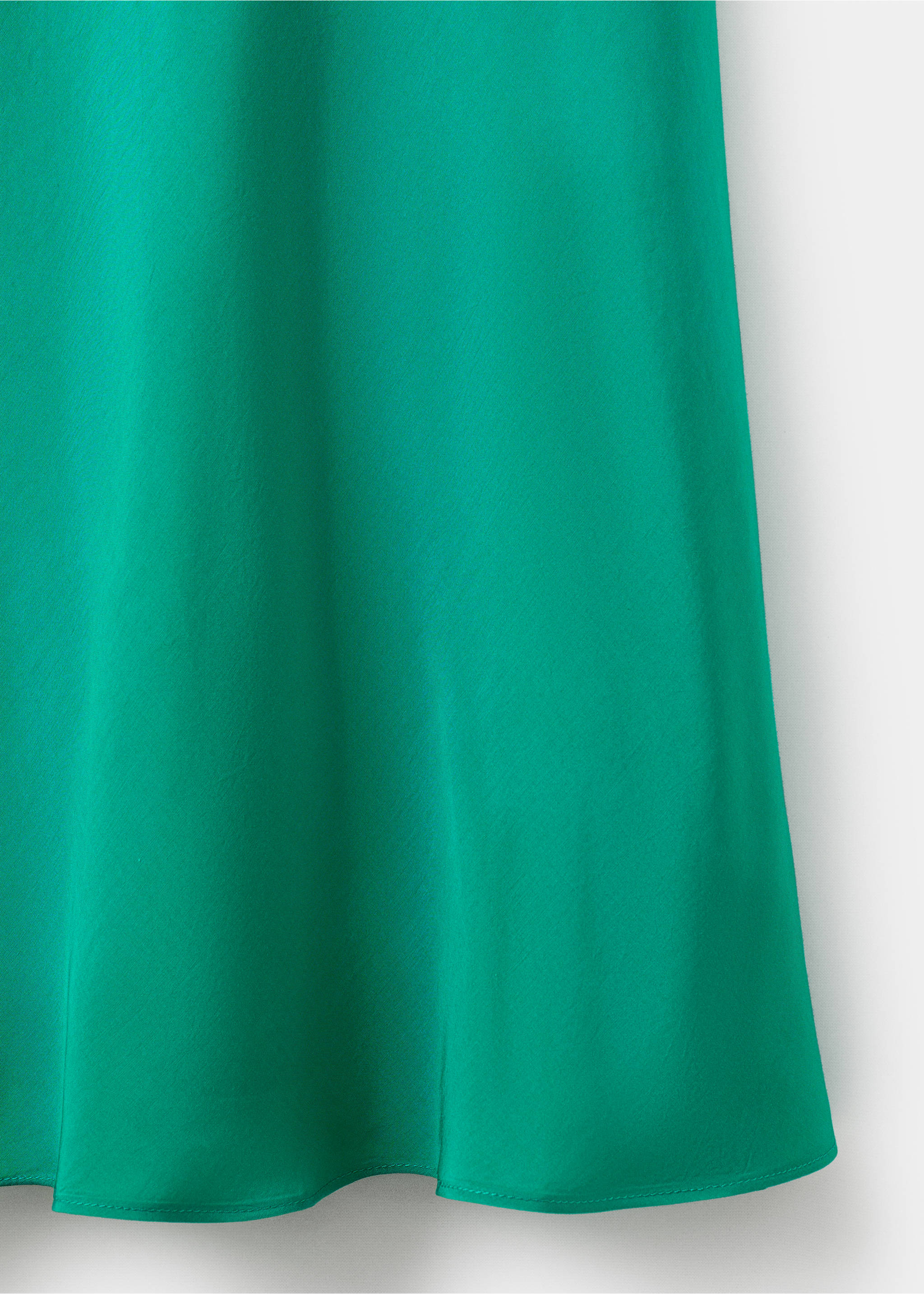 Long satin dress - Details of the article 0, Green. Ref: 17081565-00.