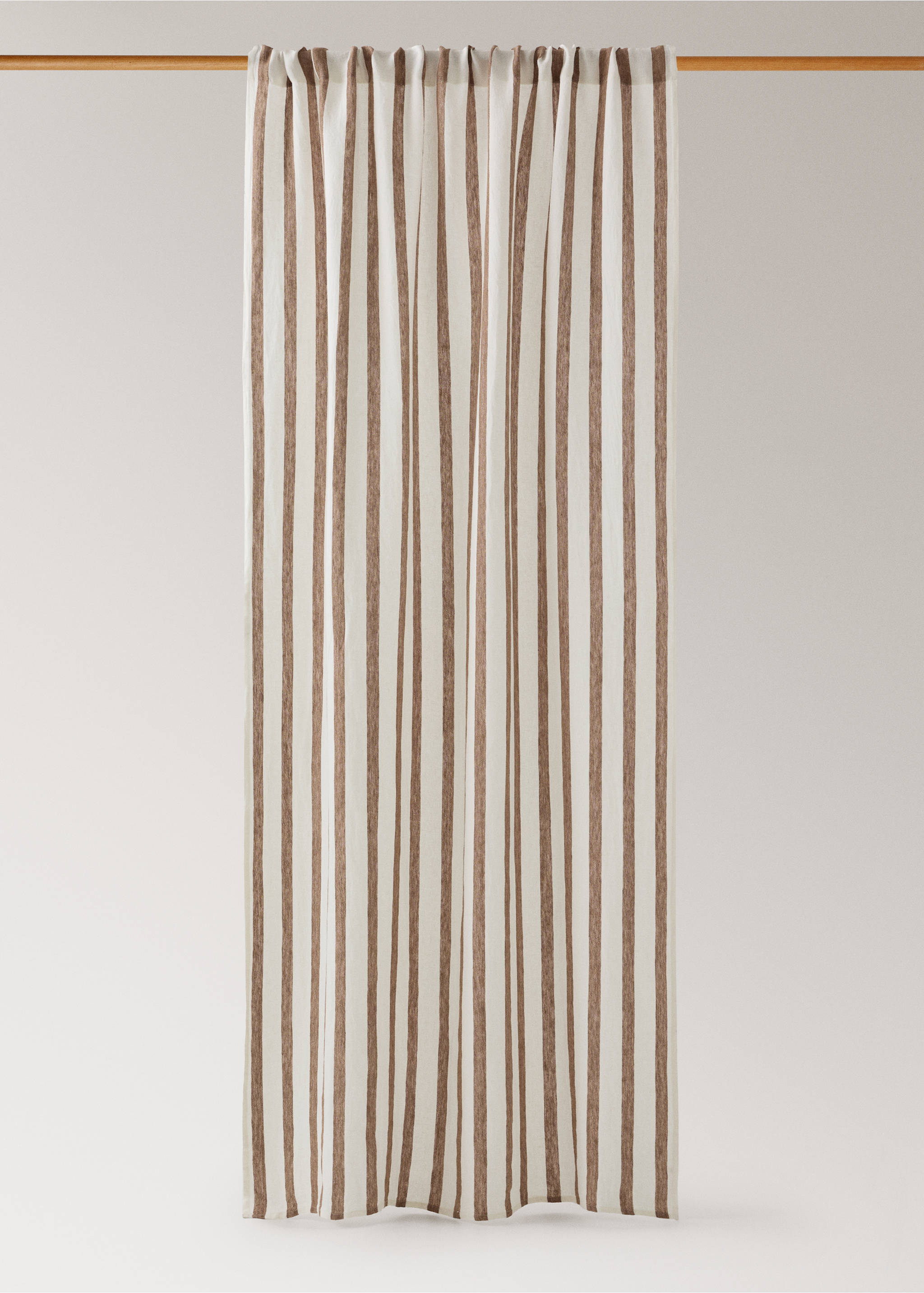 Children's curtain with woven stripe, medium opaqueness - Article without model, Sand. Ref: 17081586-00.