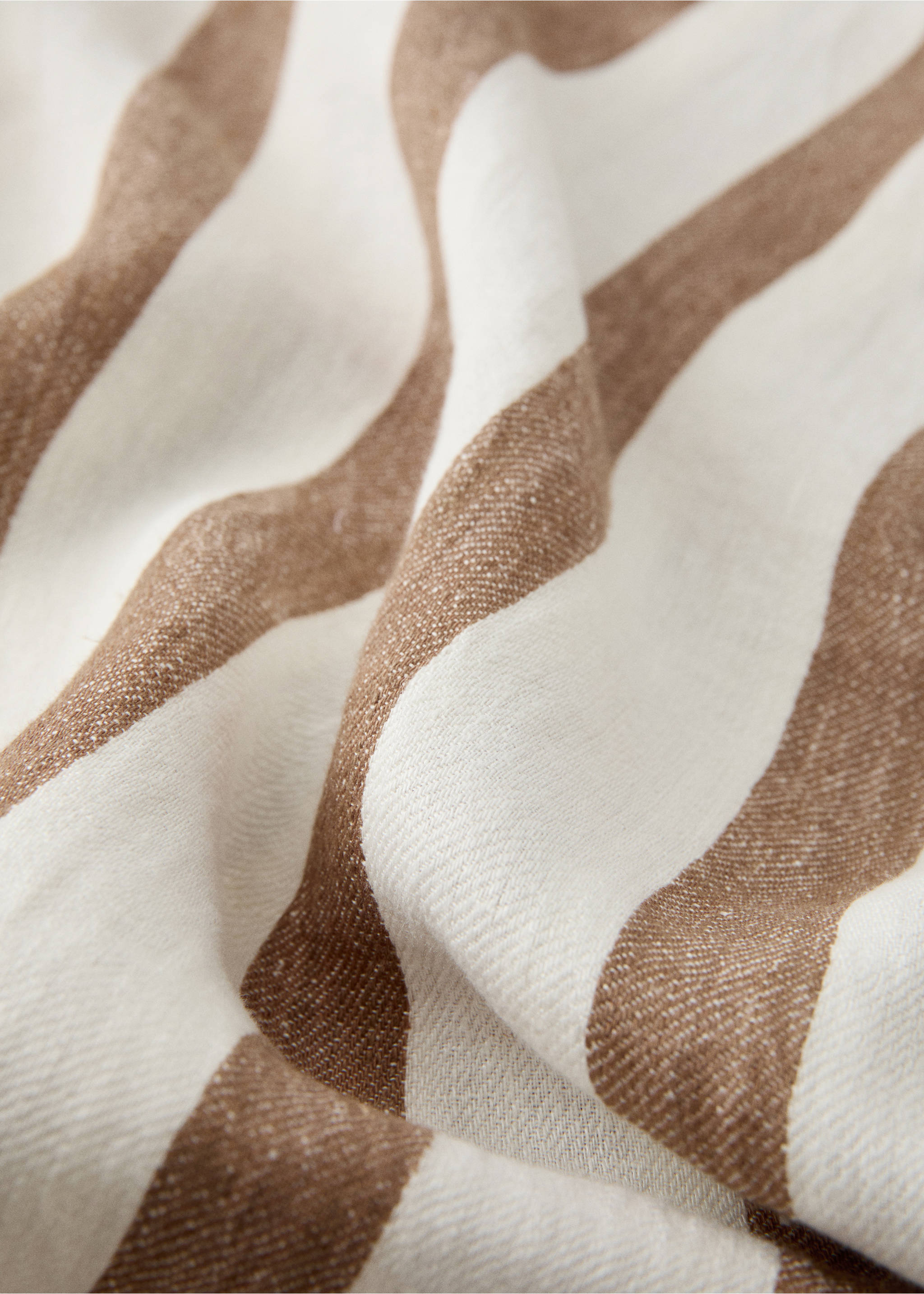 Children's curtain with woven stripe, medium opaqueness - Details of the article 1, Sand. Ref: 17081586-00.