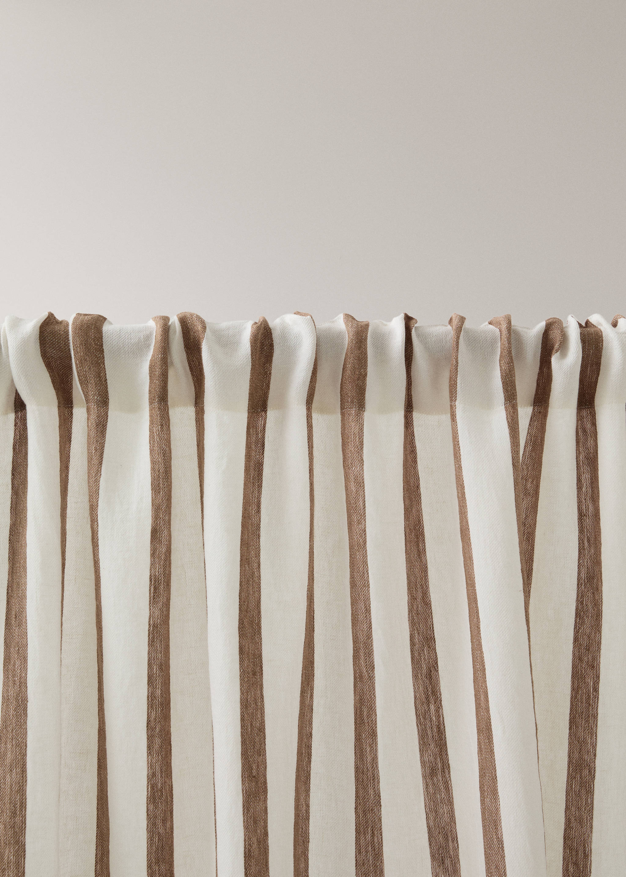 Children's curtain with woven stripe, medium opaqueness - Details of the article 2