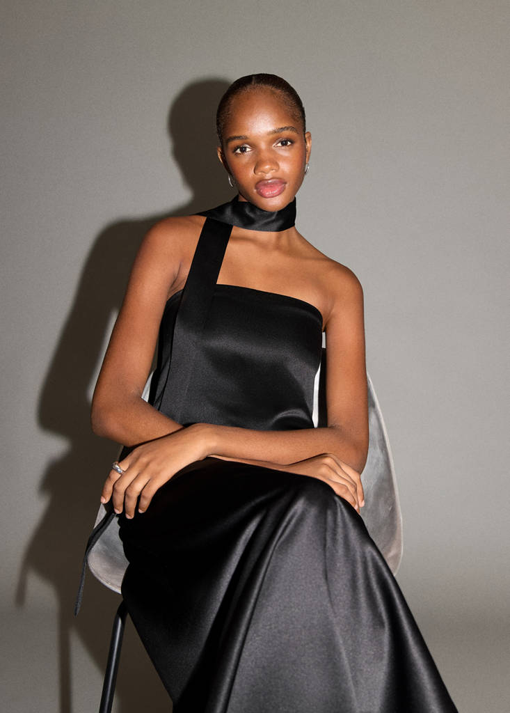 Midi-dress with waist tie — Black