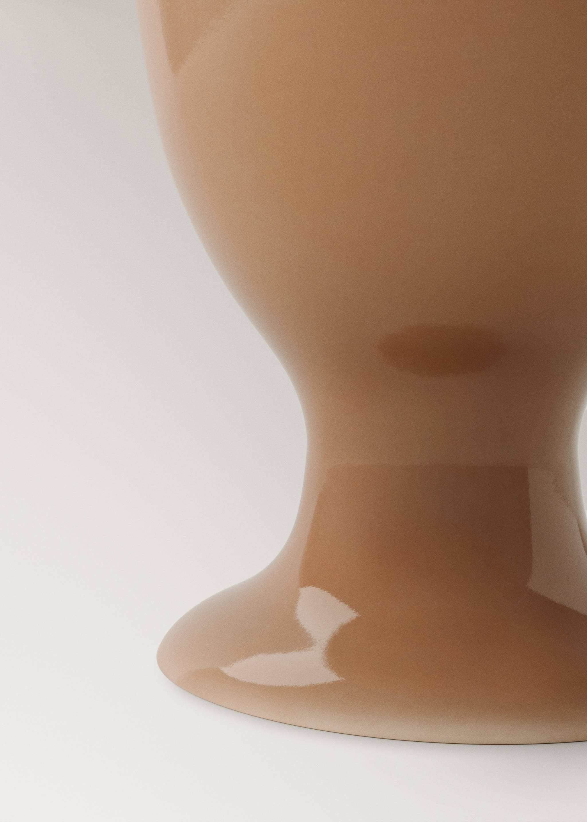 Stoneware egg cup - Details of the article 3