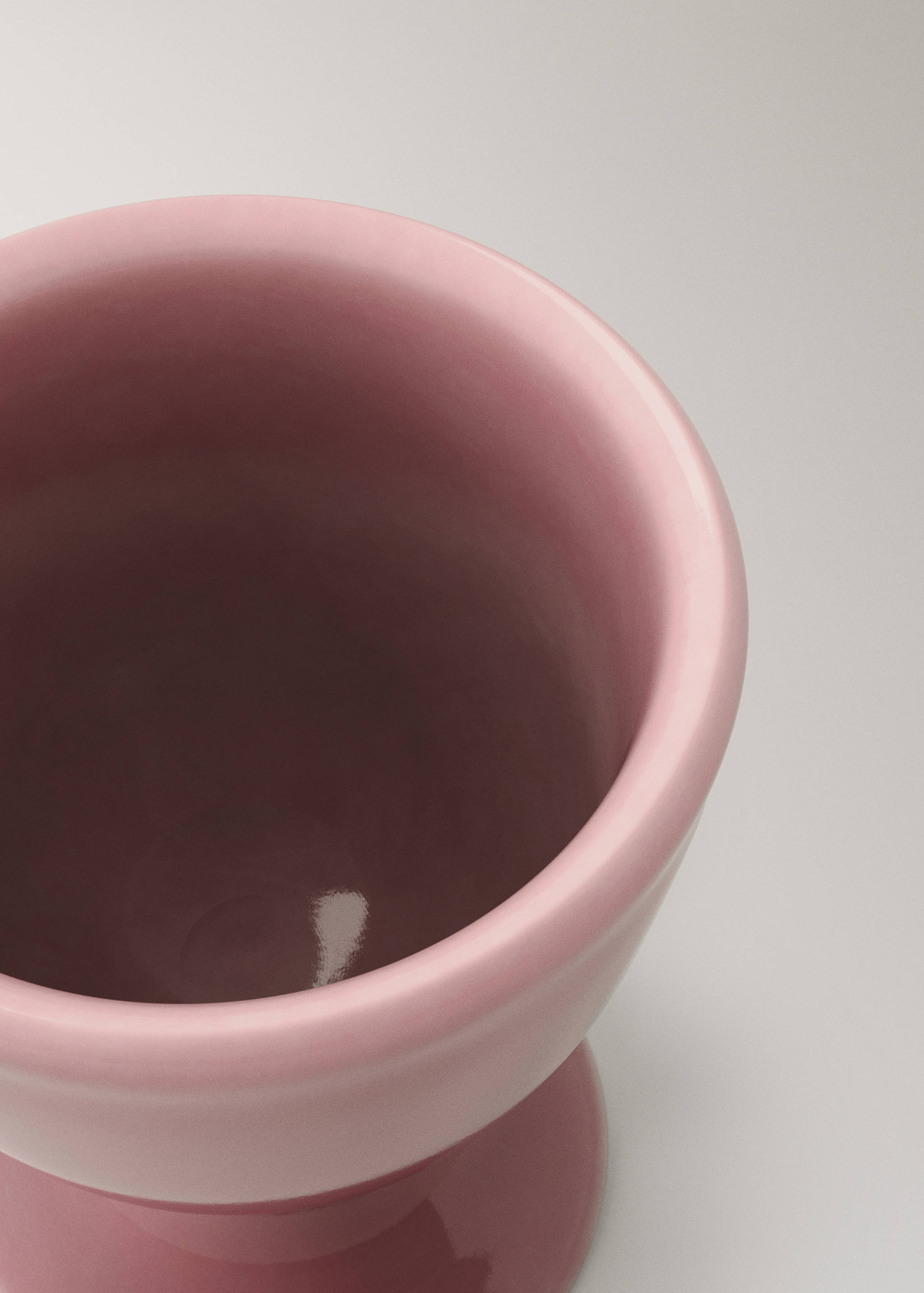 Stoneware egg cup - Details of the article 2