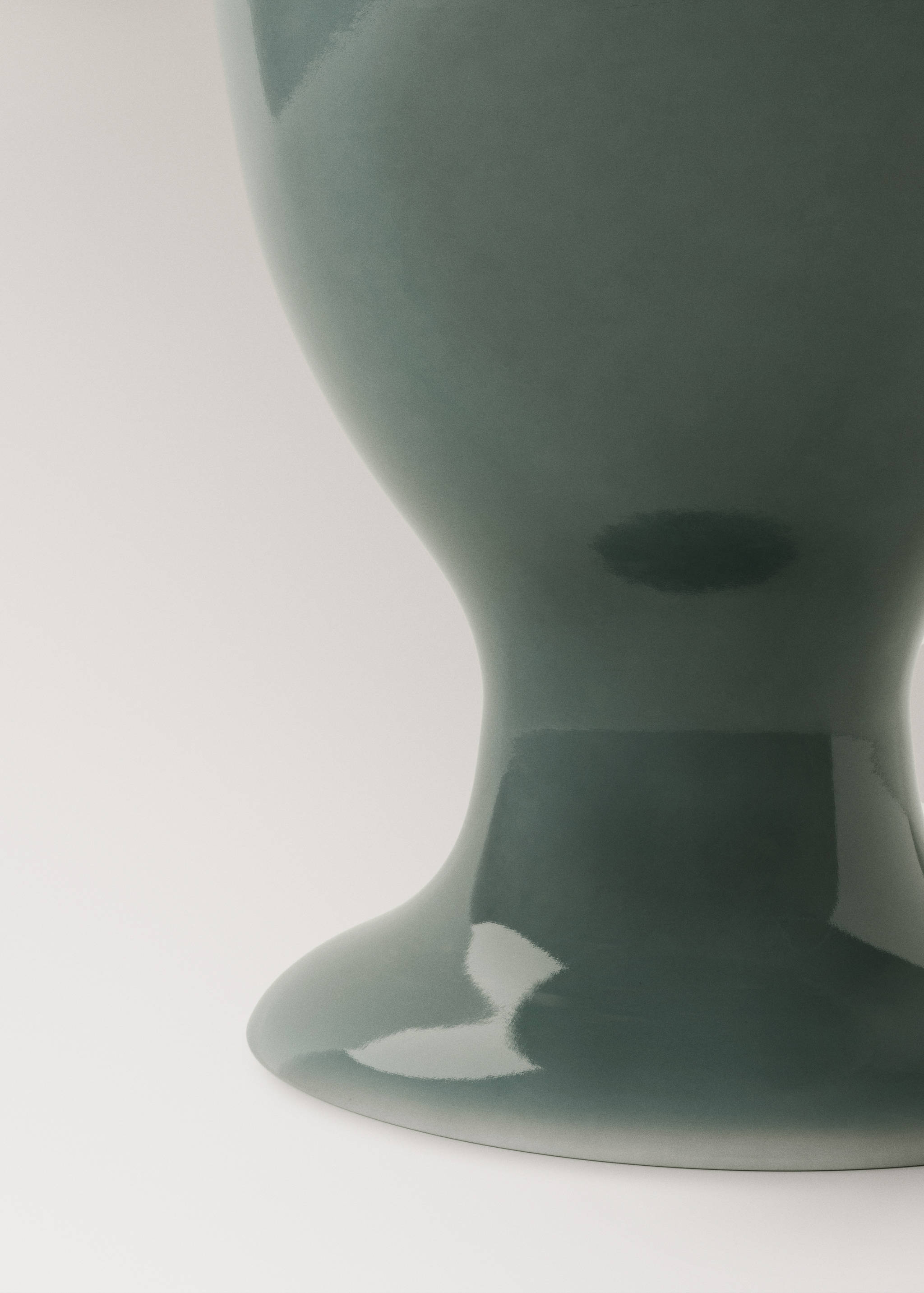 Copo para ovo de grés - Pormenor do artigo 3