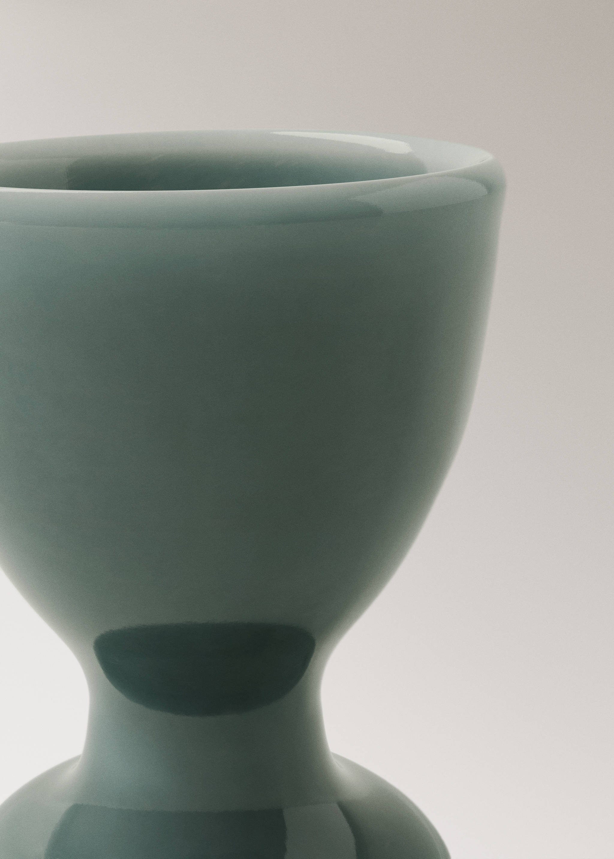 Copo para ovo de grés - Pormenor do artigo 4