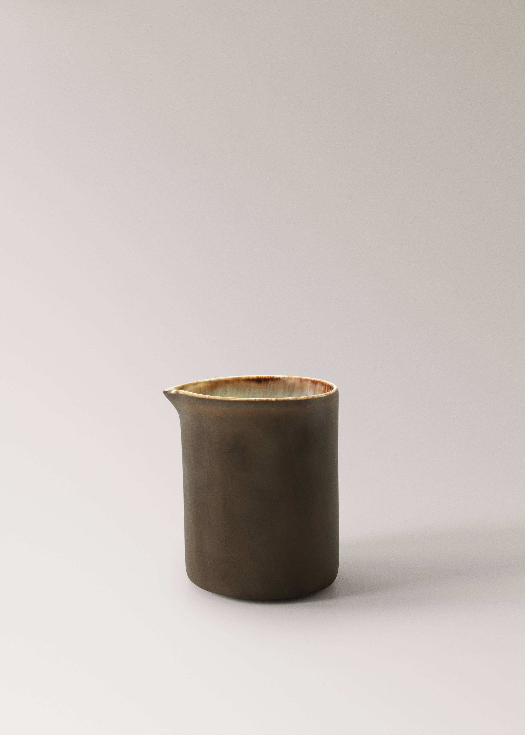 Matte stoneware milk jug - Article without model