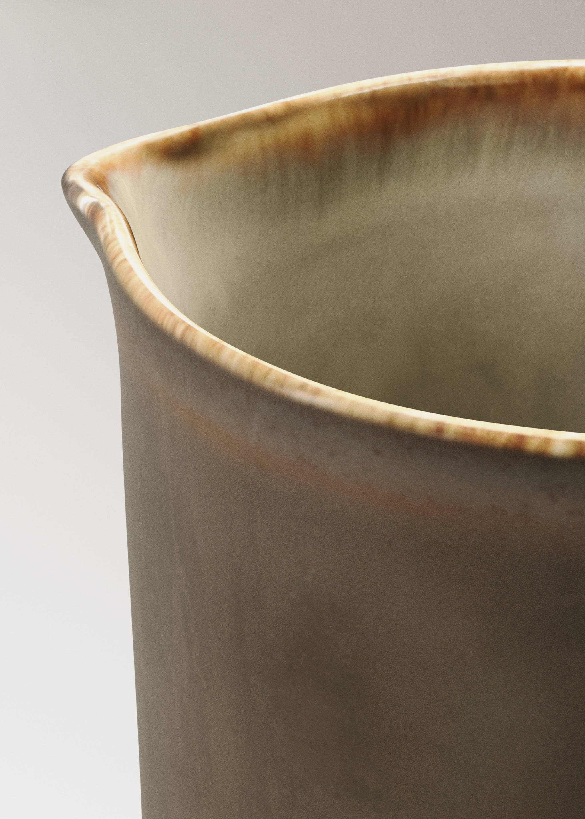 Matte stoneware milk jug - Details of the article 2