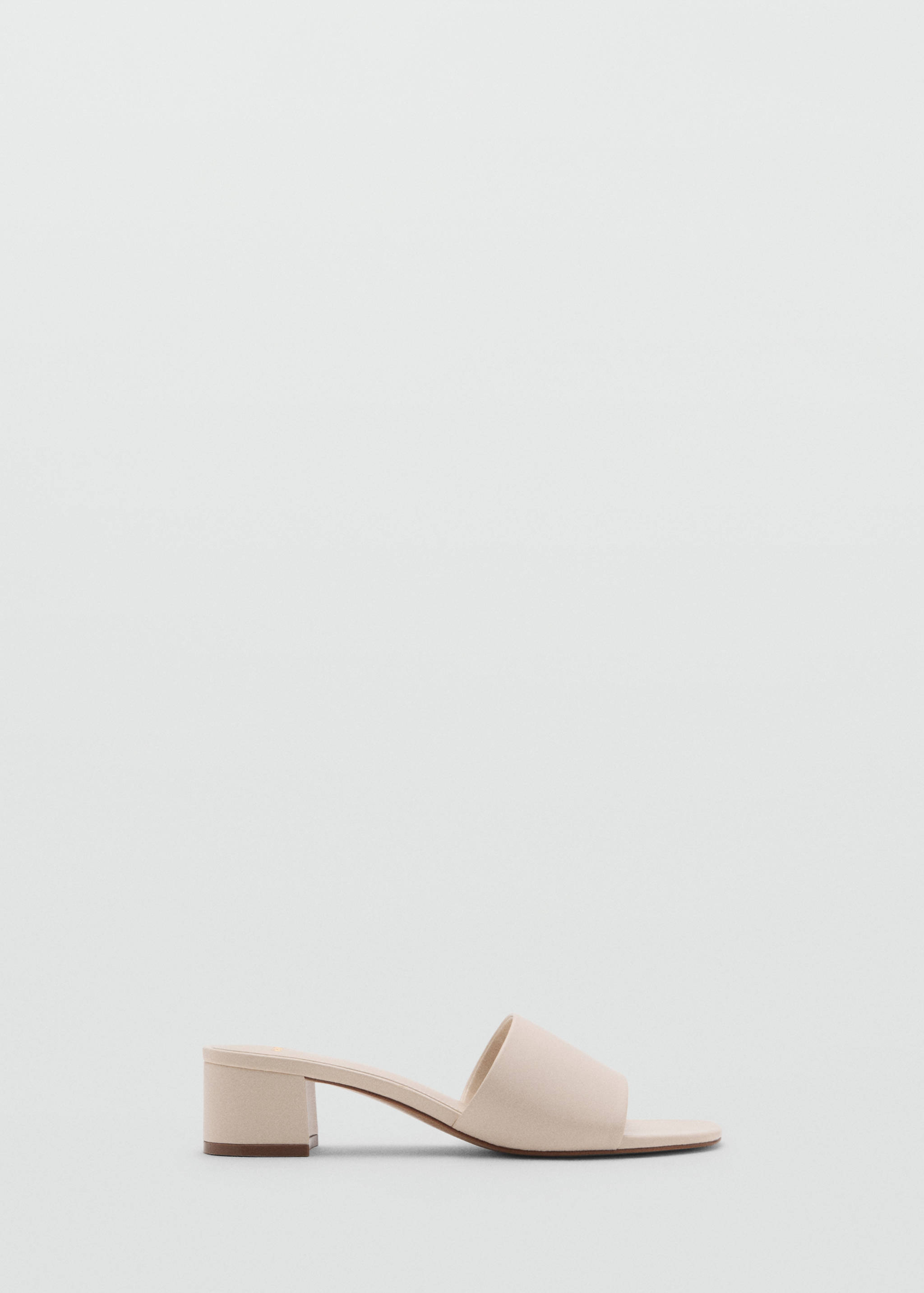Block-heel sandals with strap - Article without model