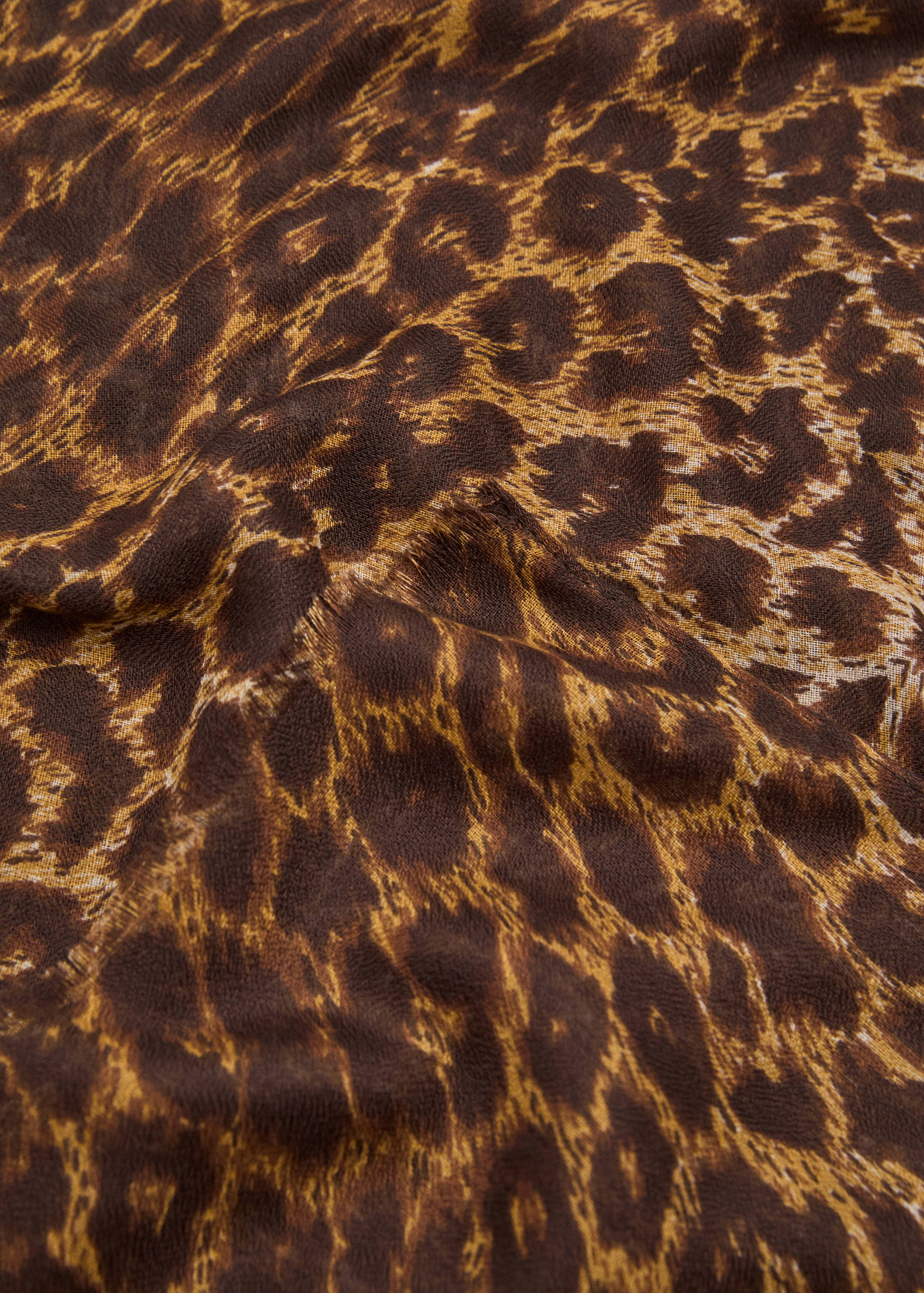 Leopard print scarf - Medium plane