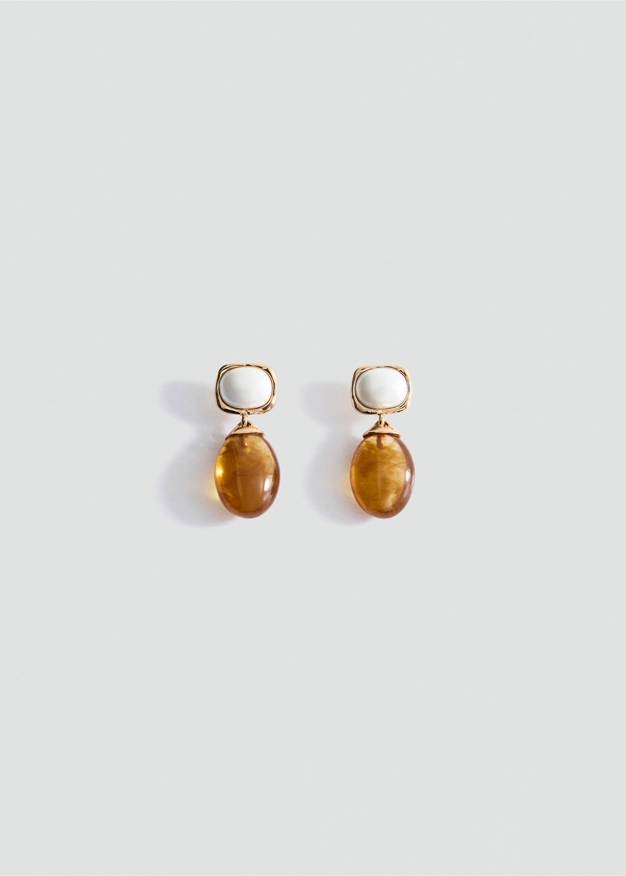 Серьги с подвесками из смолы - Изделие без модели, Золото. Ref: 17082543-00.