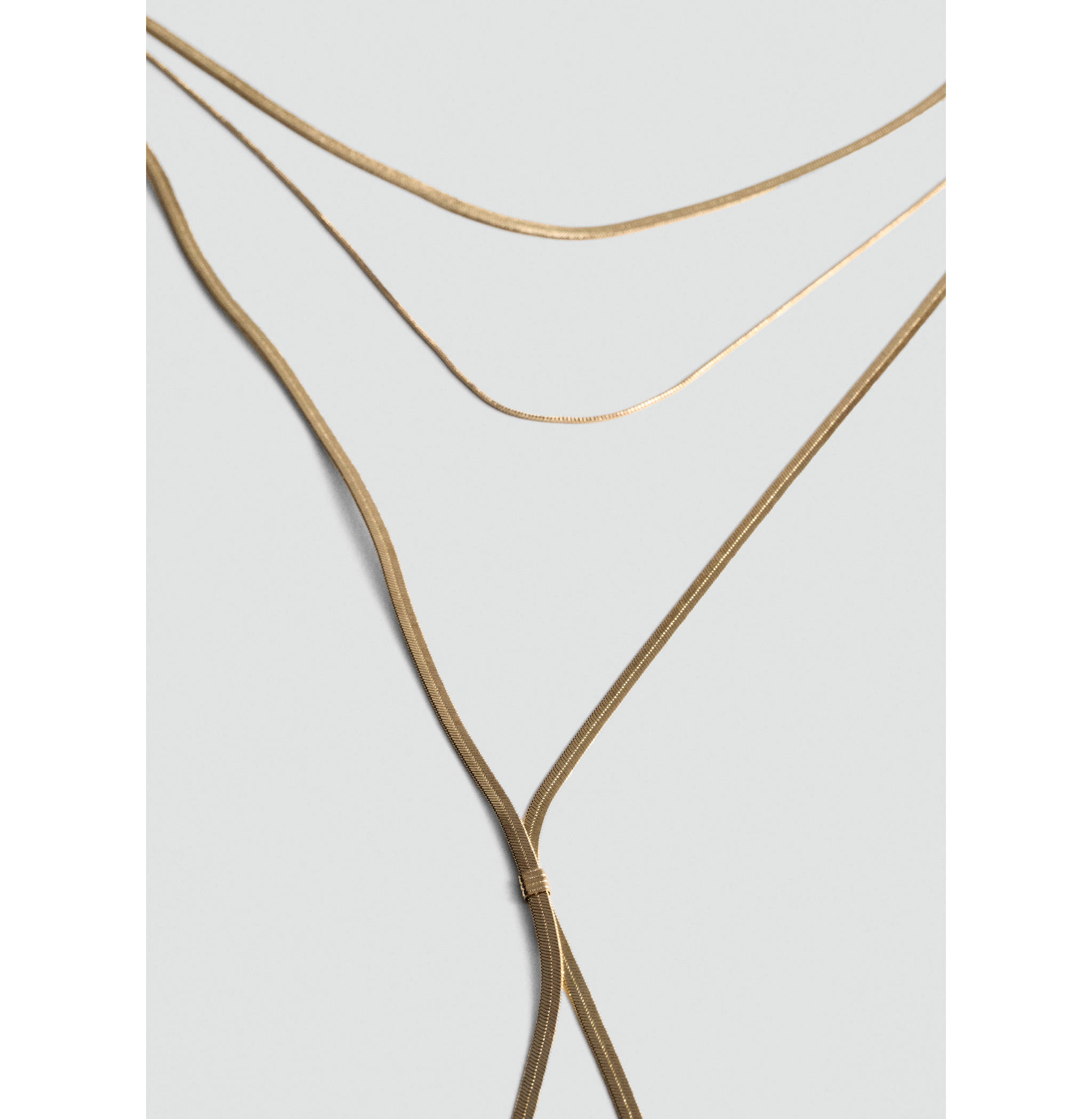 Collar cascada combinado - Plano medio