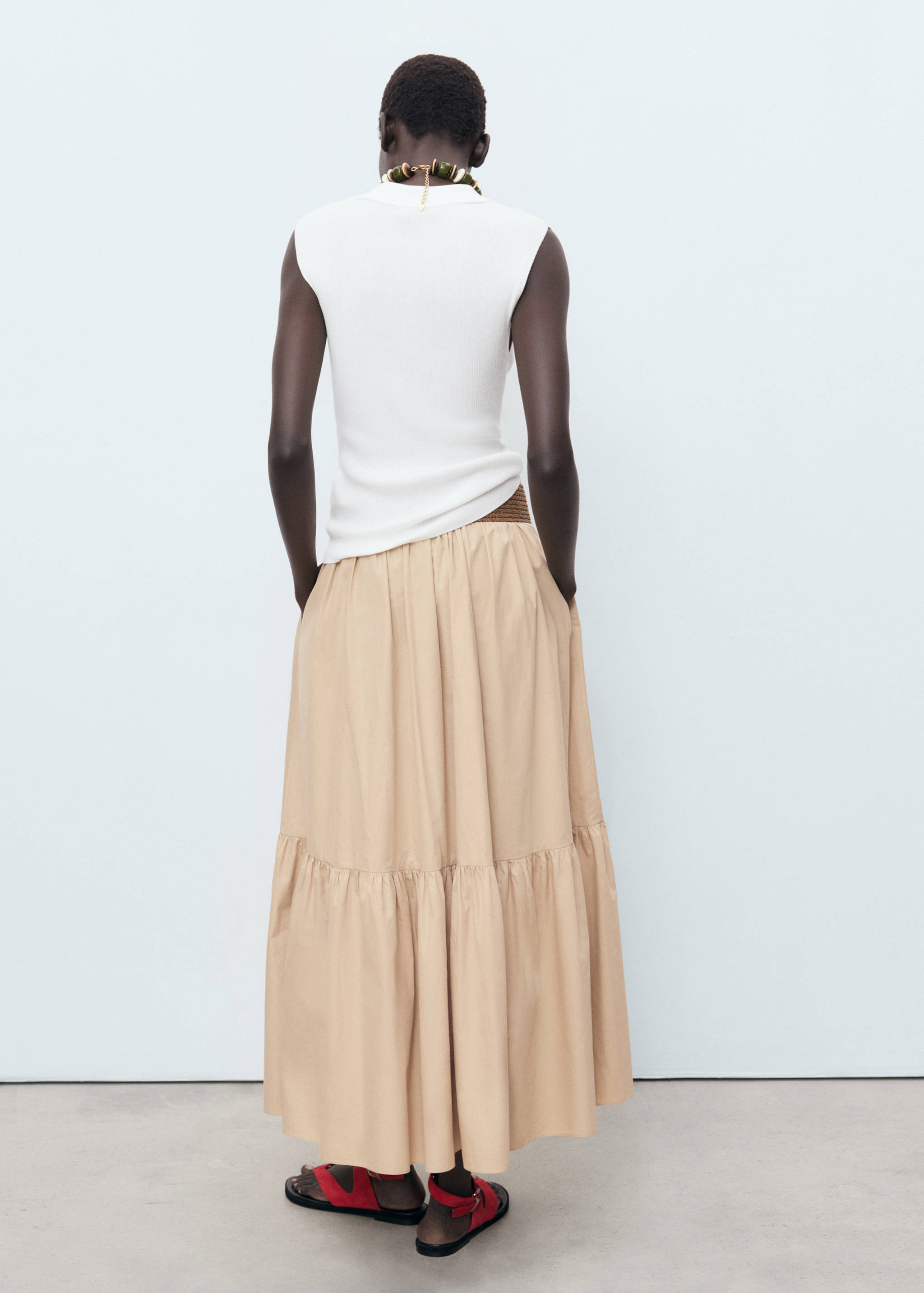 Polo-neck knitted top - Reverse of the article