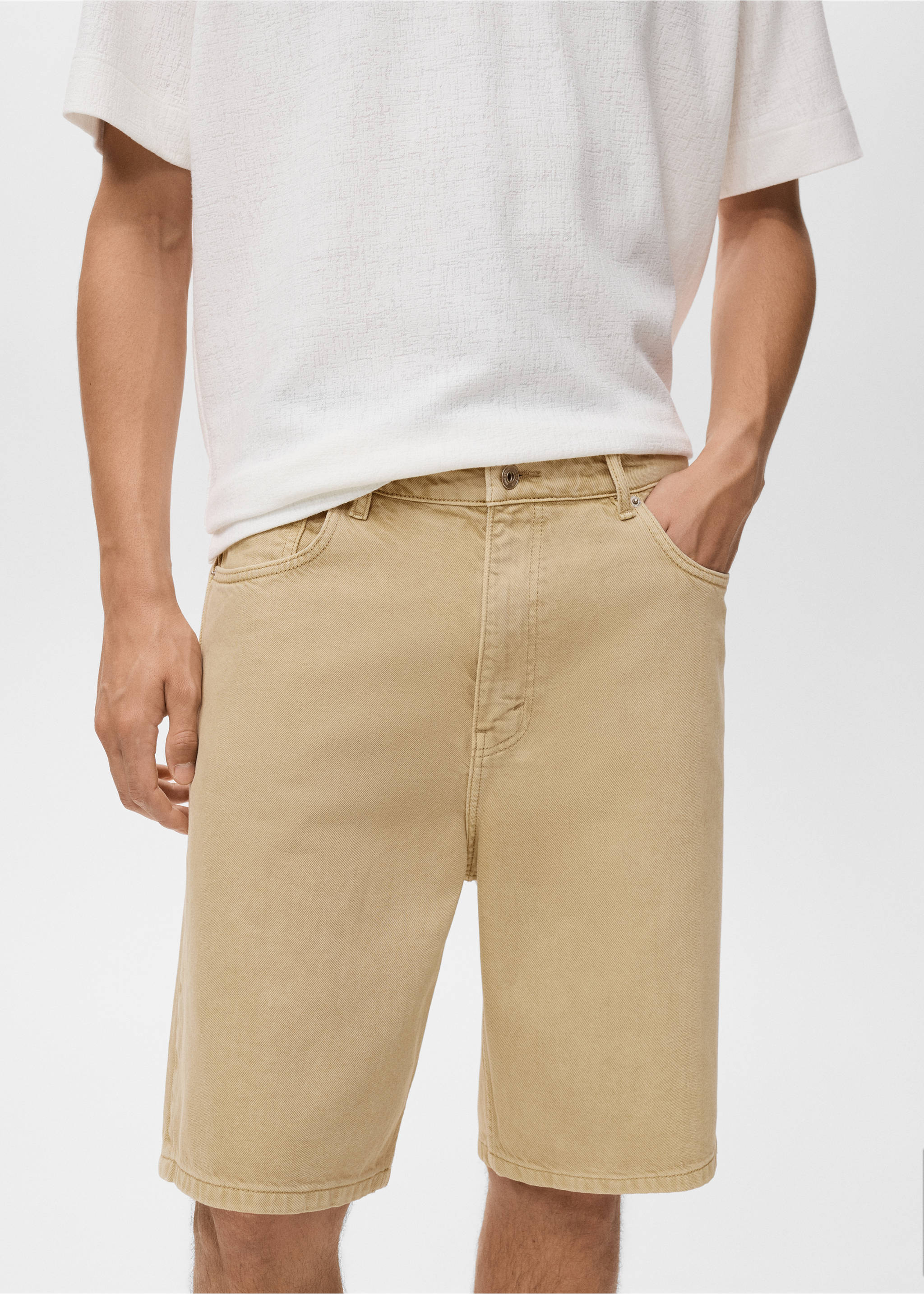 Denim relaxed-fit bermuda shorts - Details of the article 1, Beige. Ref: 17082899-00.