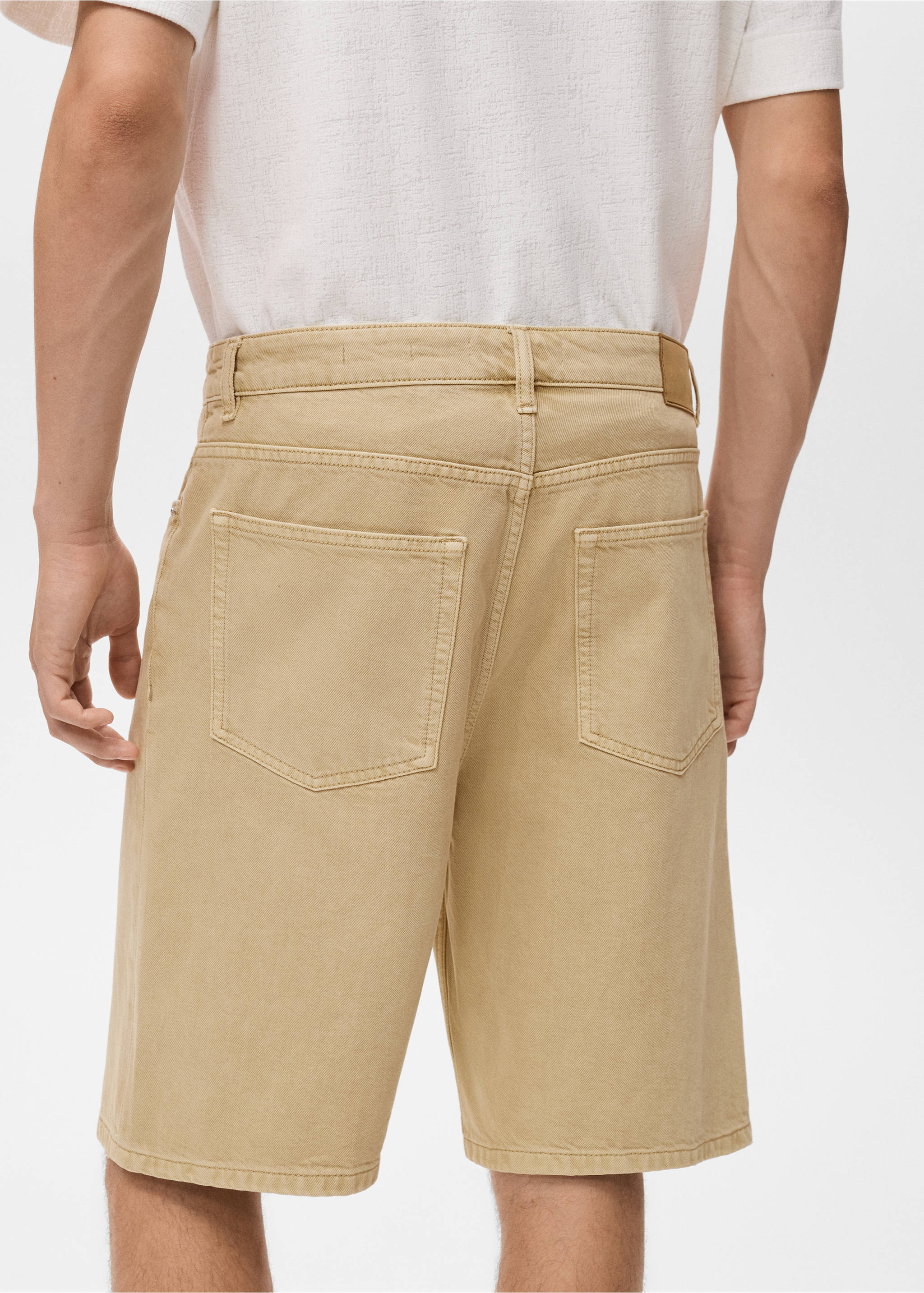 Denim relaxed-fit bermuda shorts - Details of the article 3, Beige. Ref: 17082899-00.