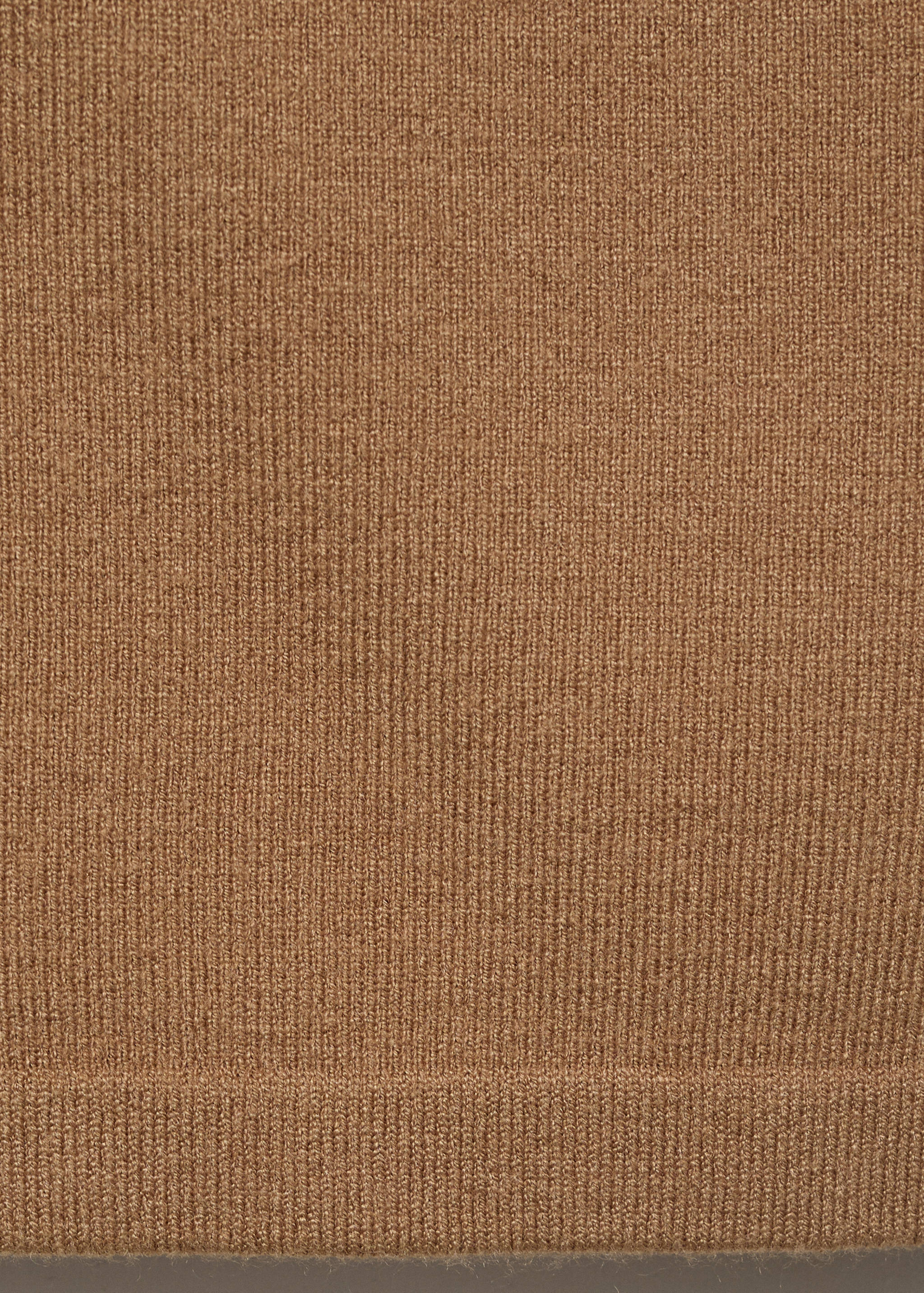 Feinstrickweste mit Knöpfen - Detail des Artikels 0