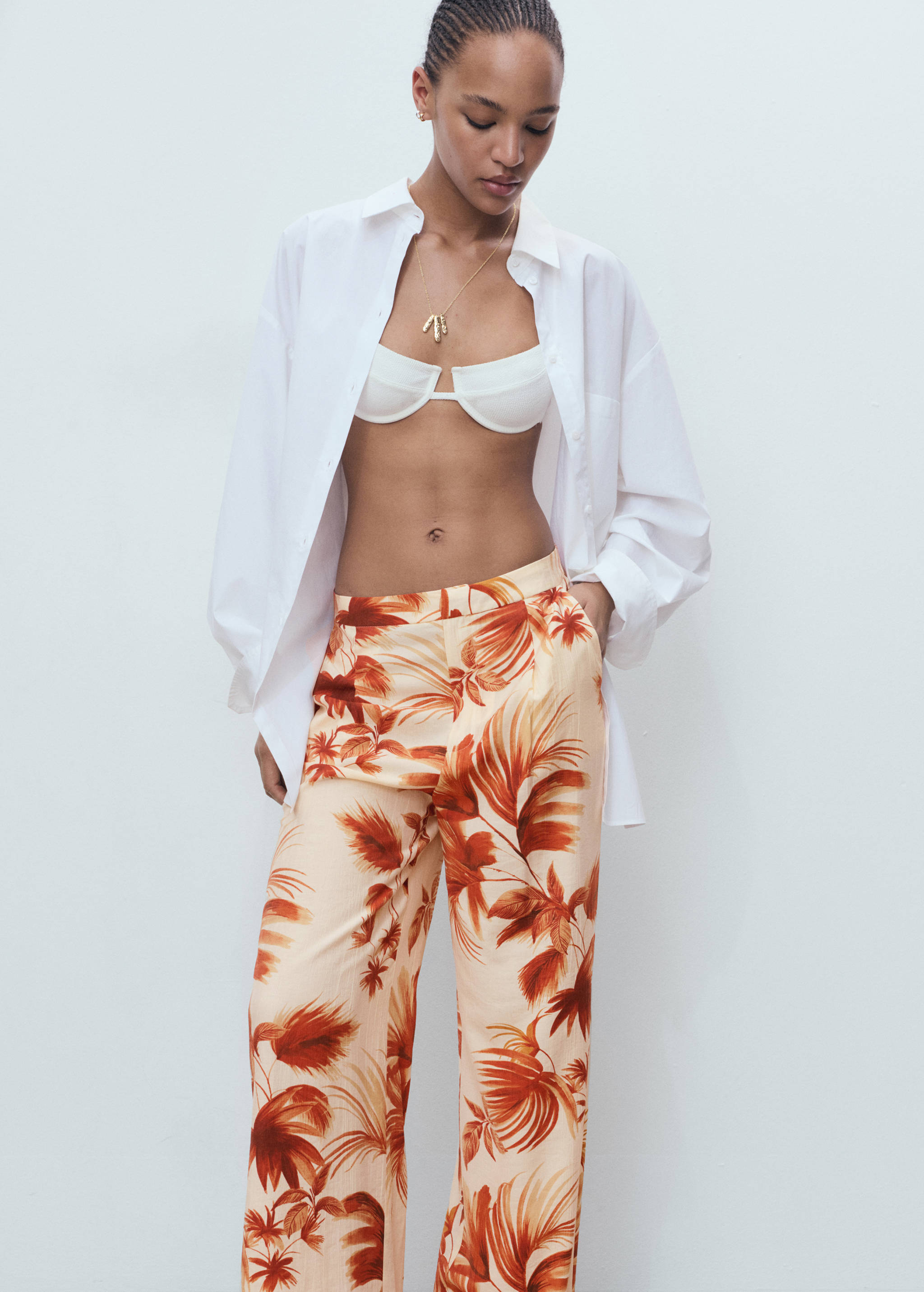 Straight-leg pants with palm tree print - Details of the article 1