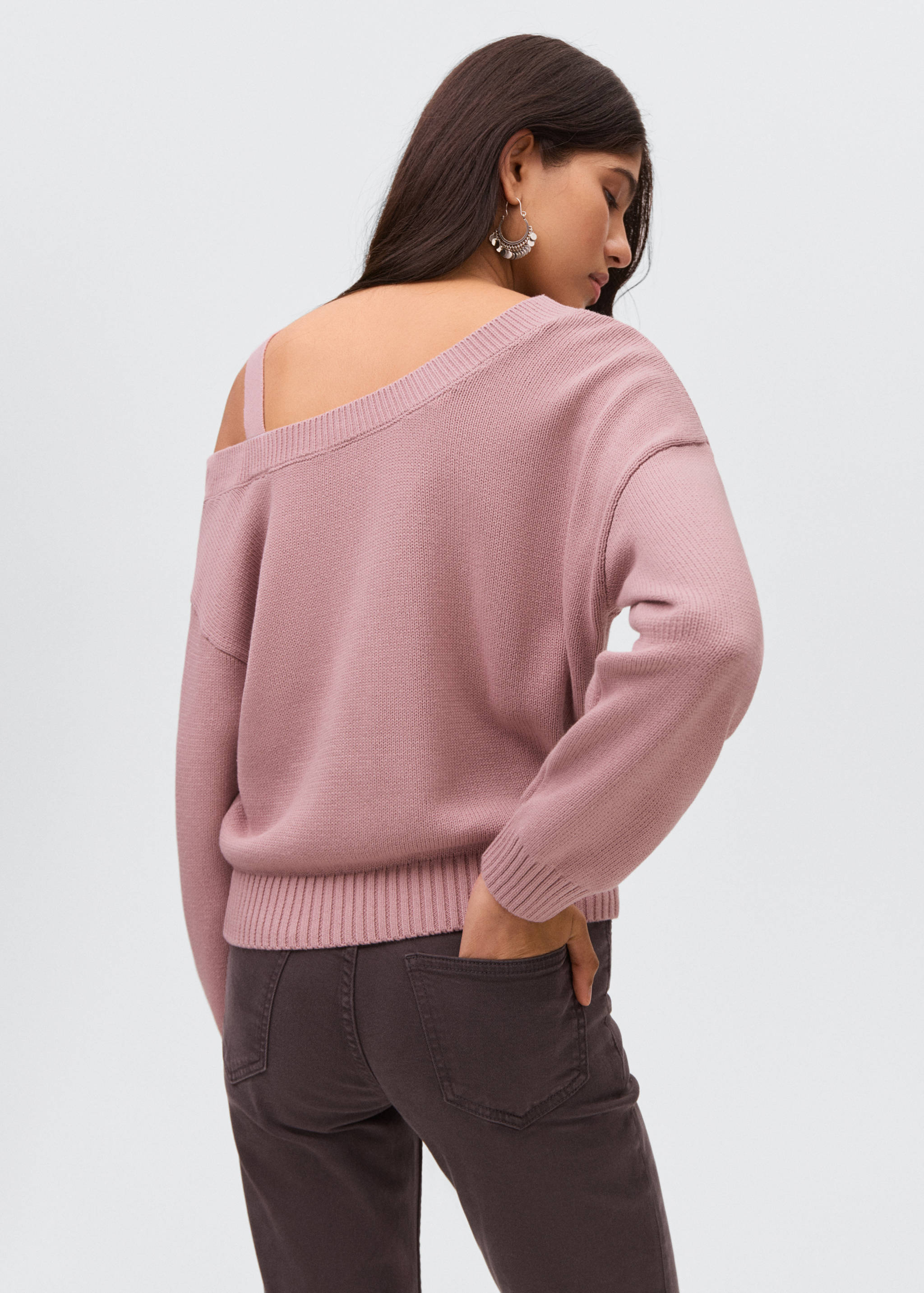 Knitted sweater with cut-out - Reverse of the article
