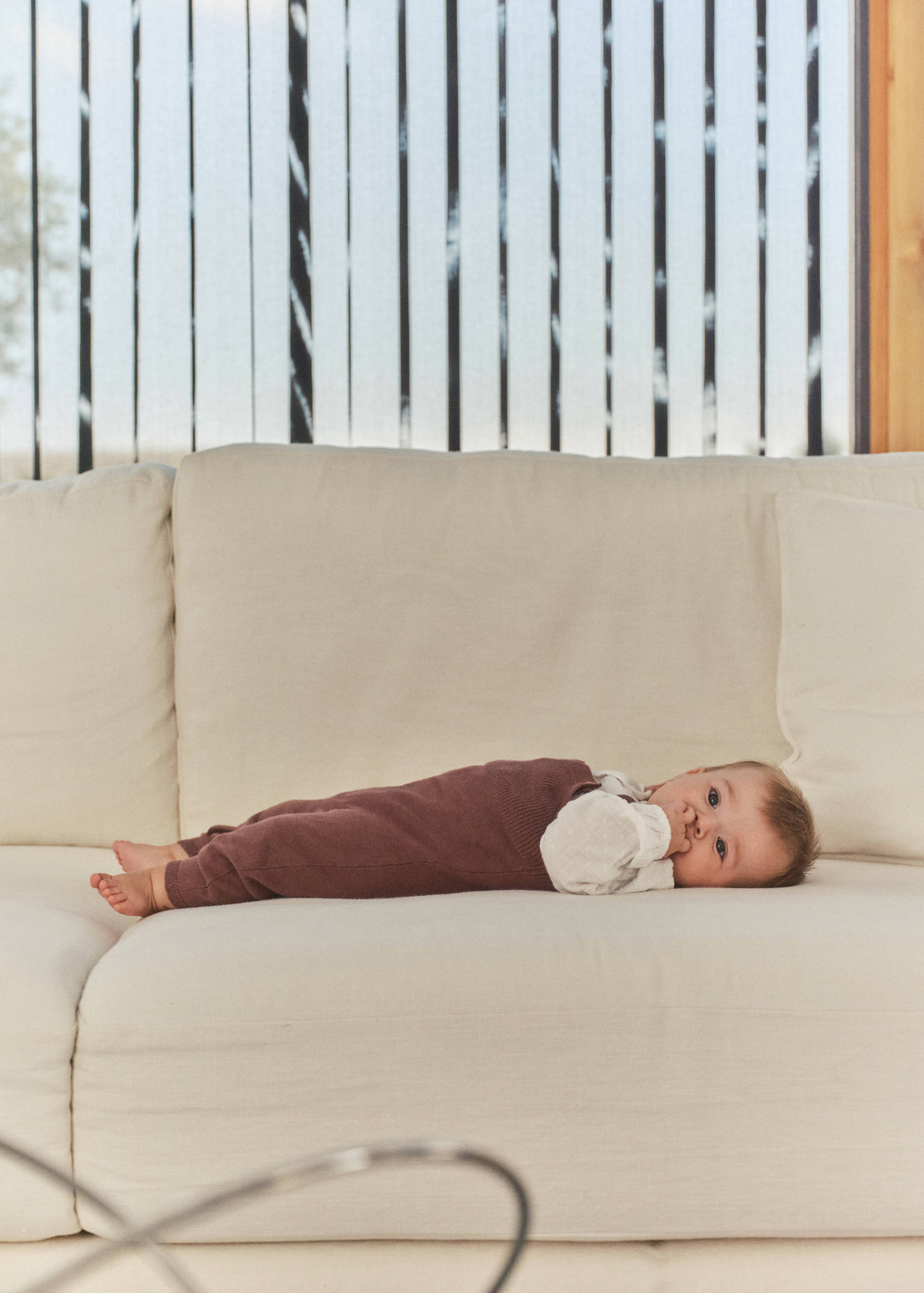 Embroidered knitted dungarees - Details of the article 6