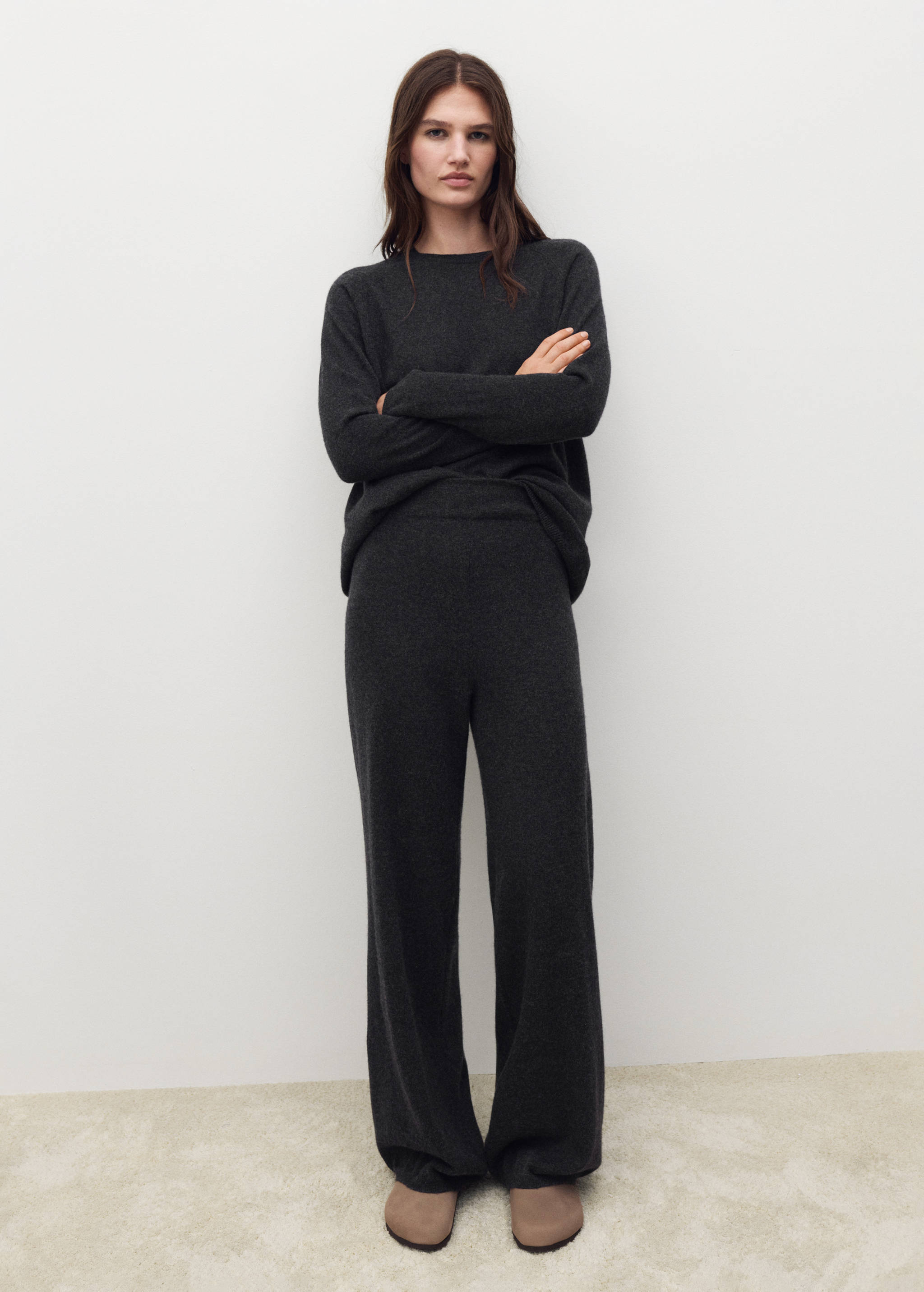 Pantalon 100 % cachemire - Plan général