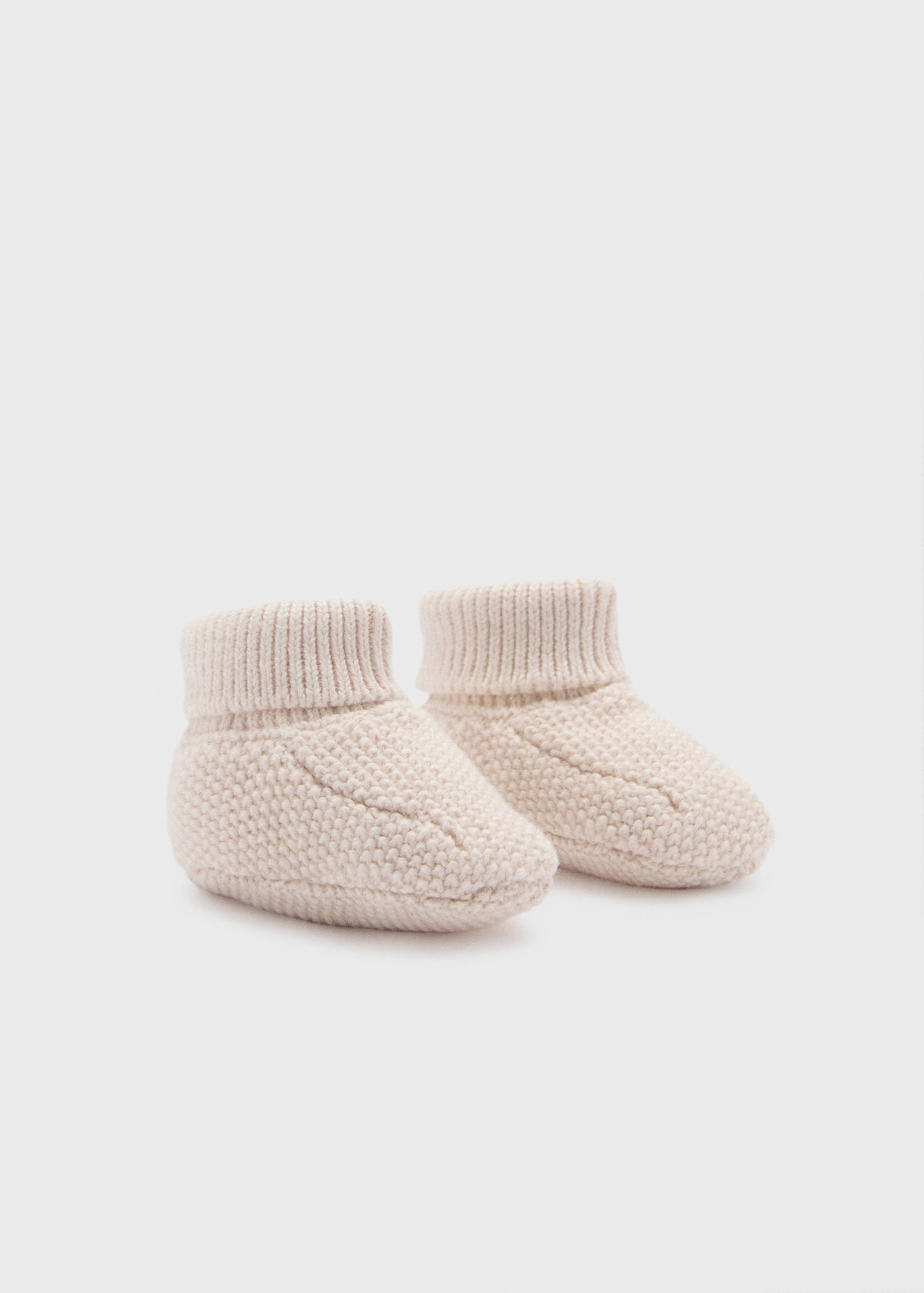 Knit bootees - Reverse of the article