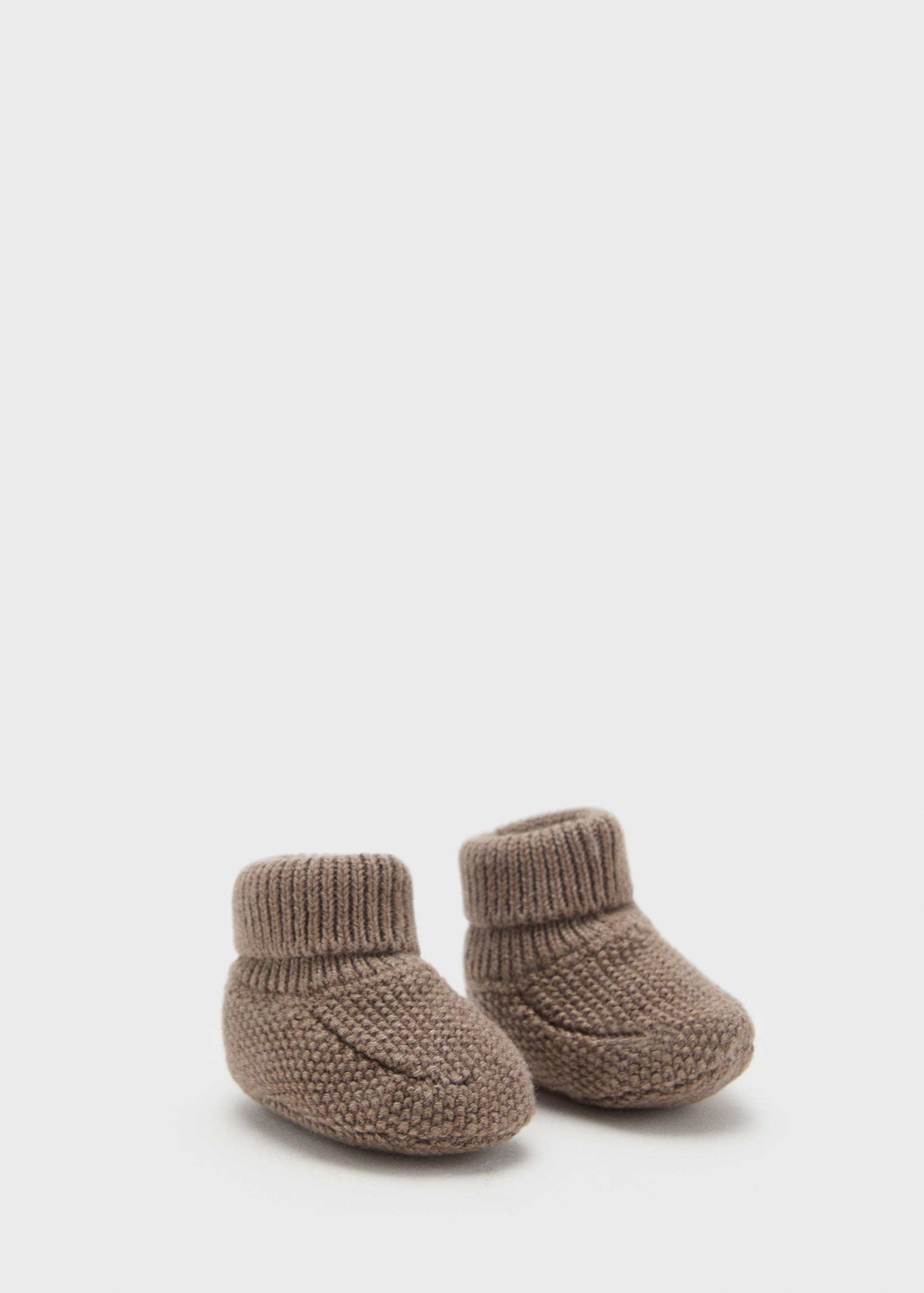 Knit bootees - Reverse of the article