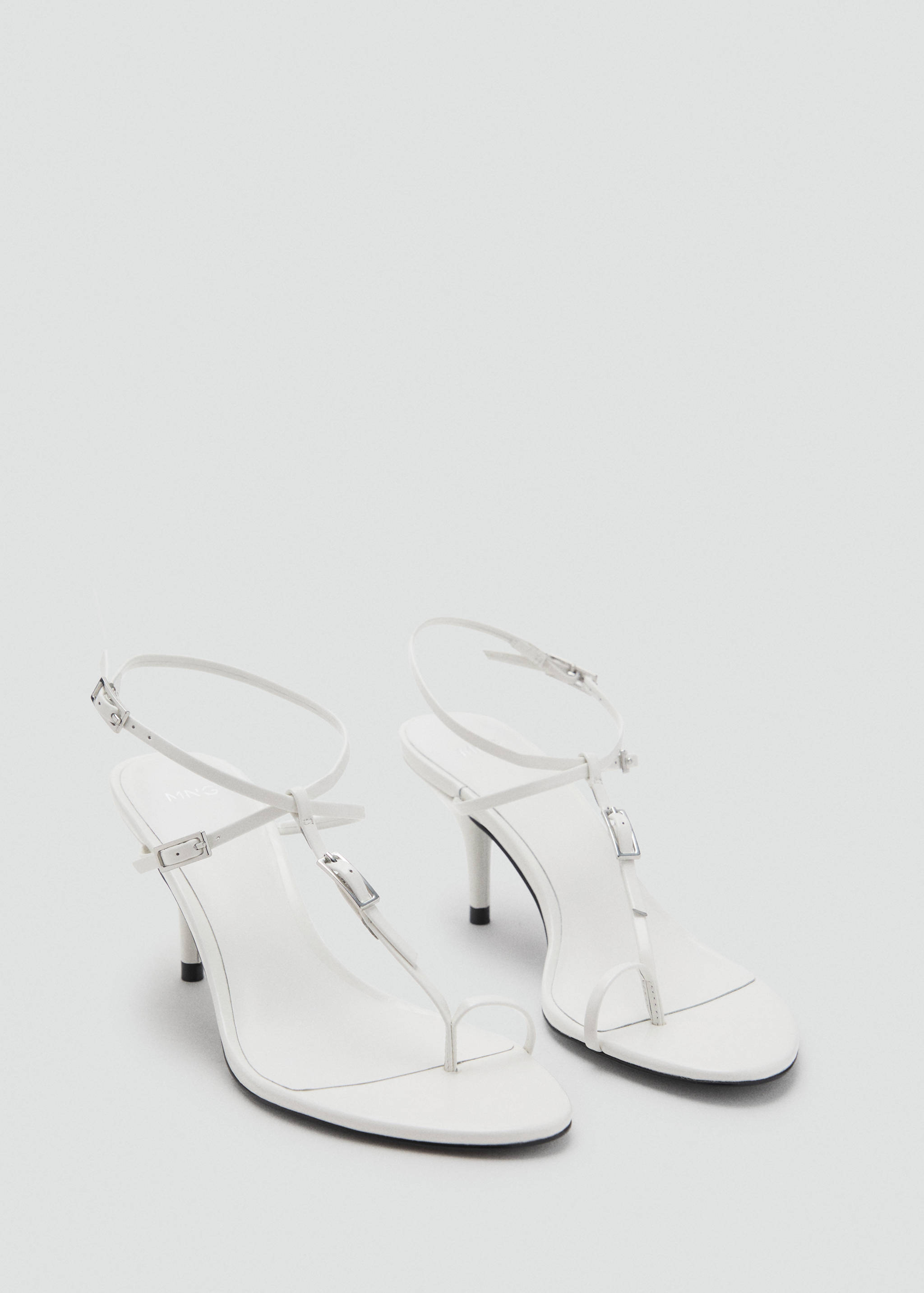 Leather heeled sandals with buckles - Medium plane