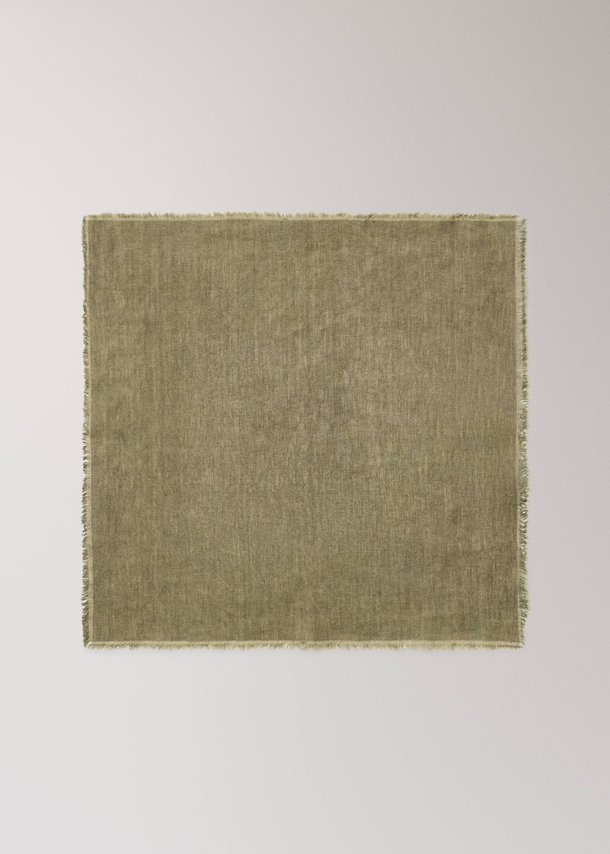 Leinenservietten mit ausgefranstem Rand - Artikel ohne Model