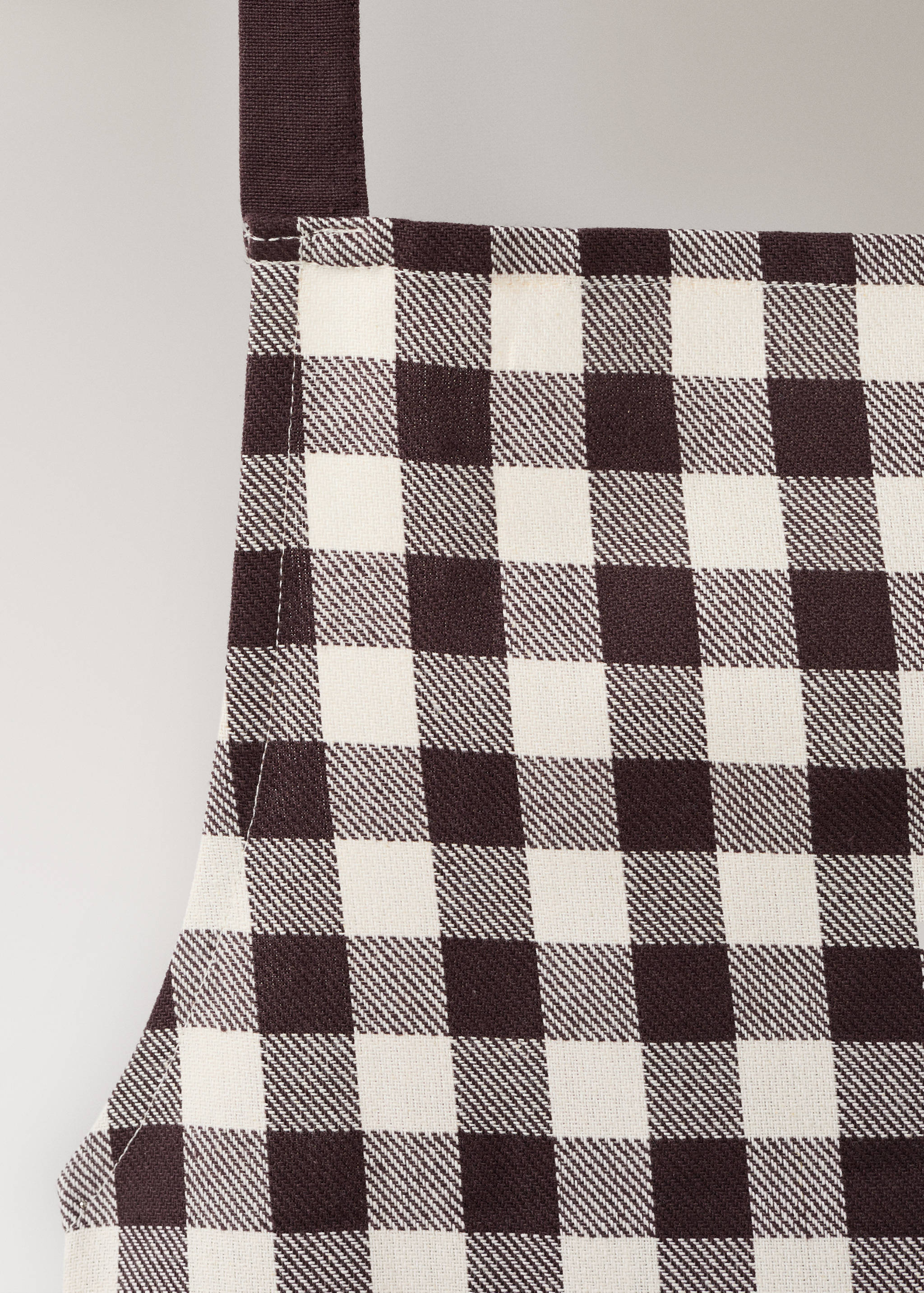 Gingham check cotton apron - Details of the article 2