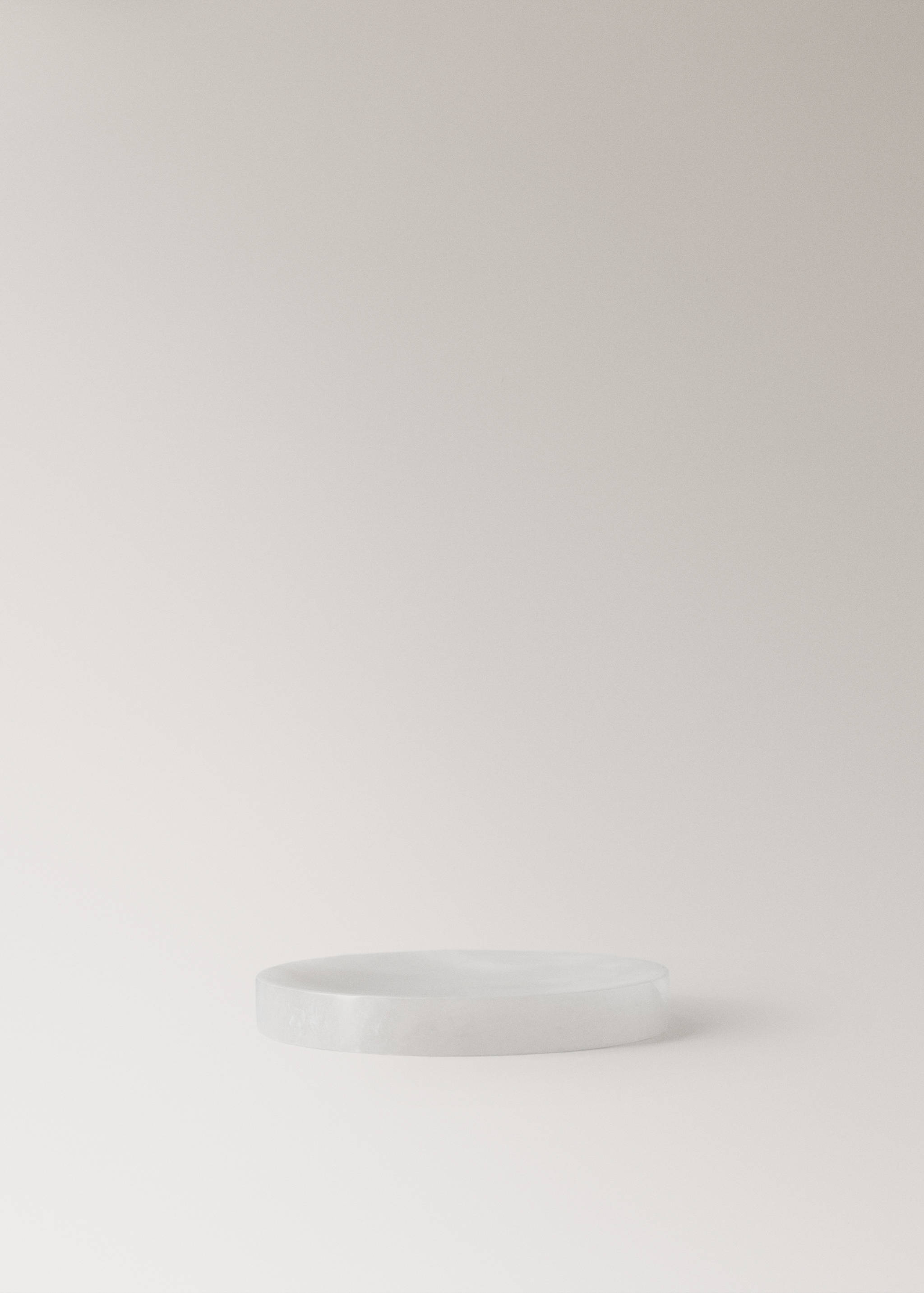 Small alabaster valet tray - Article without model