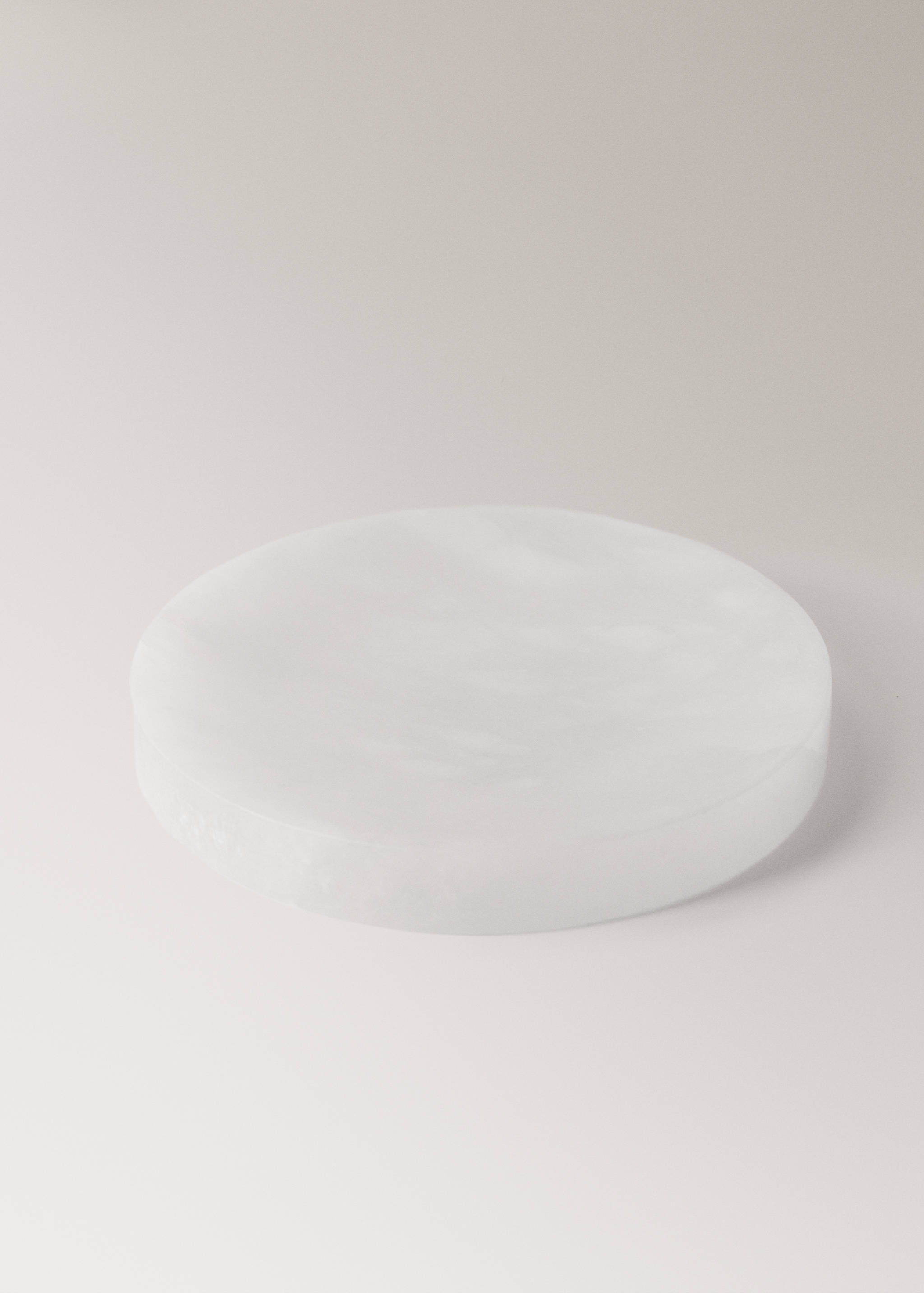 Small alabaster valet tray - Details of the article 2