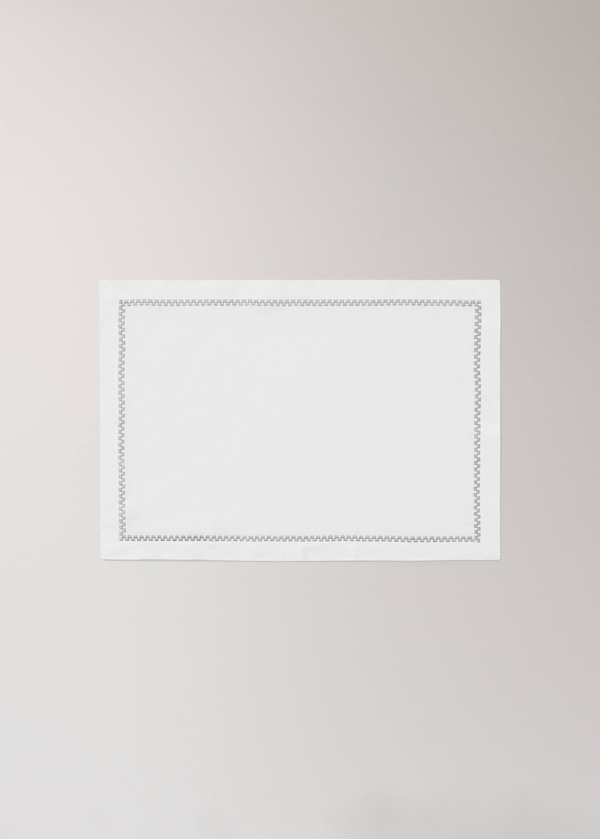 Tovaglietta 100% lino dettaglio ricamato - Articolo senza modello