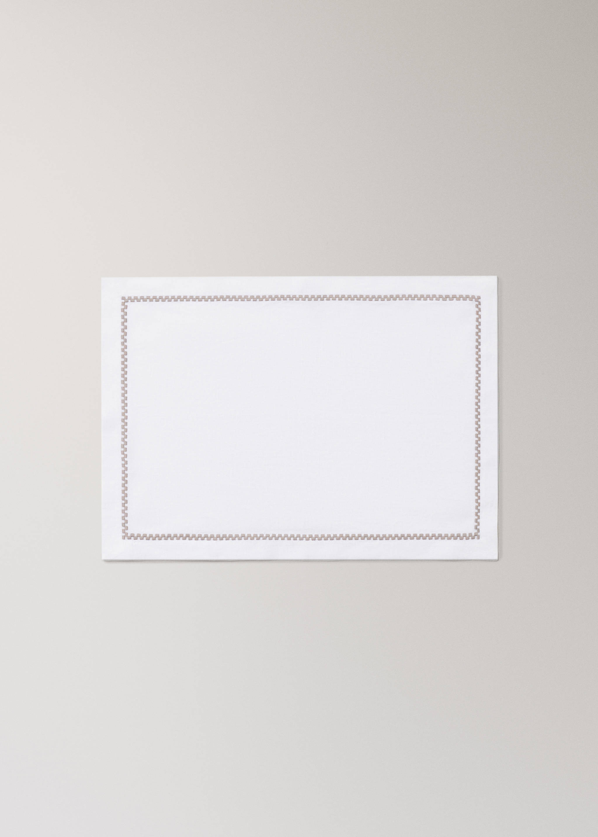 Tovaglietta 100% lino dettaglio ricamato - Articolo senza modello