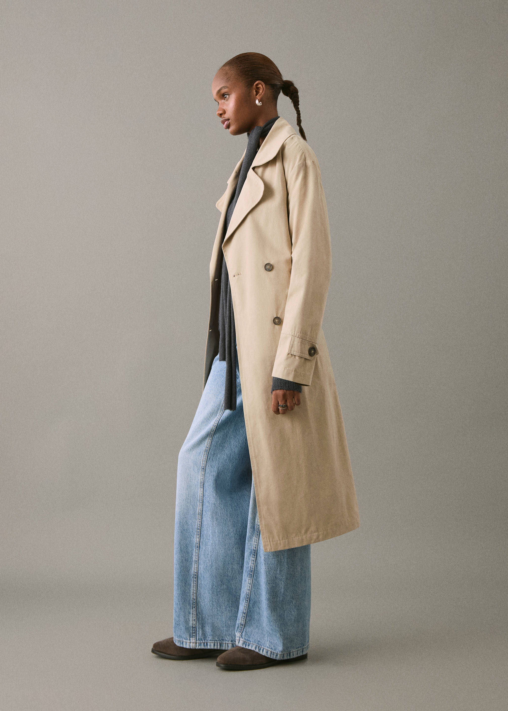 Classic trench coat with belt - Details of the article 2