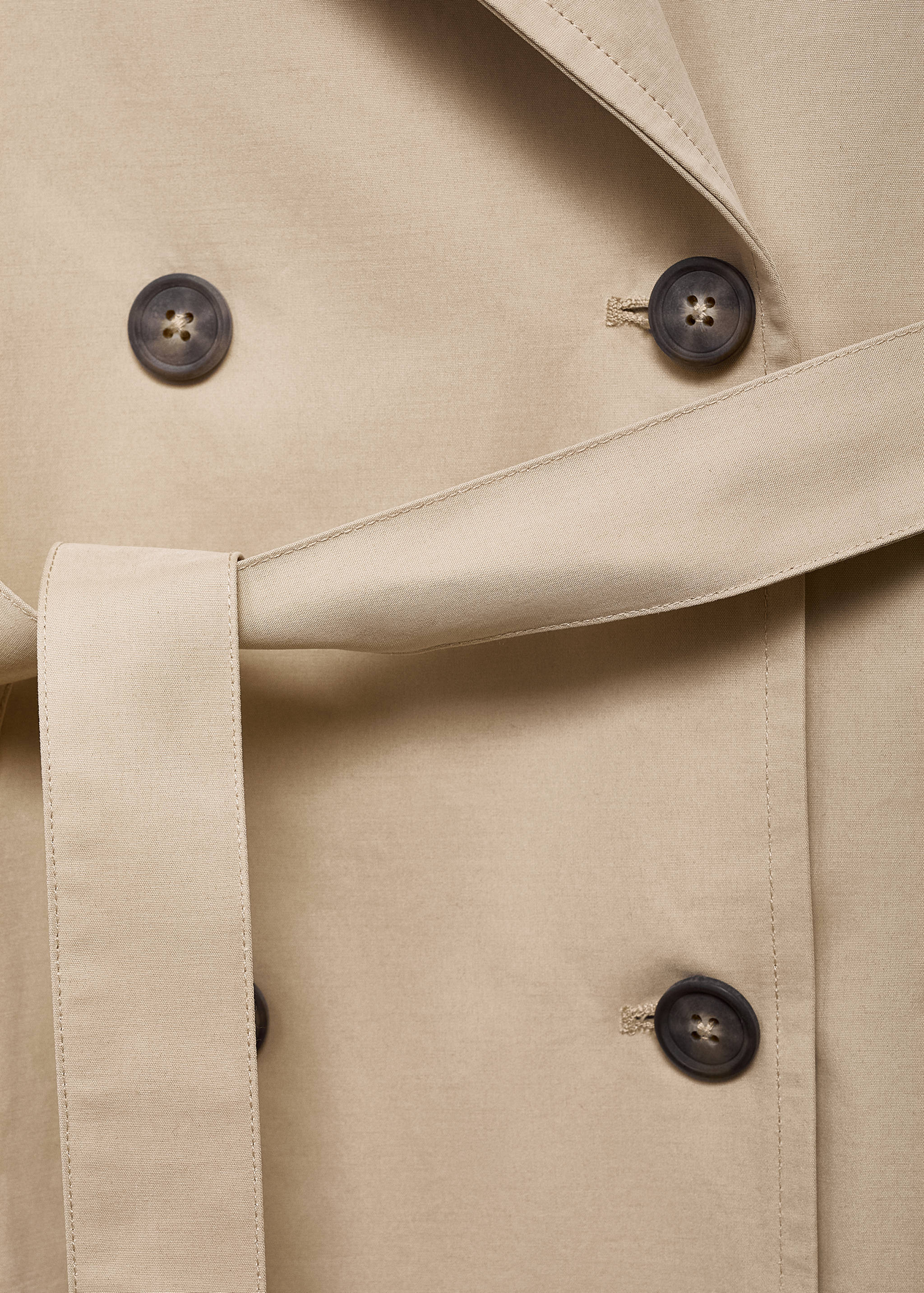 Classic trench coat with belt - Details of the article 8
