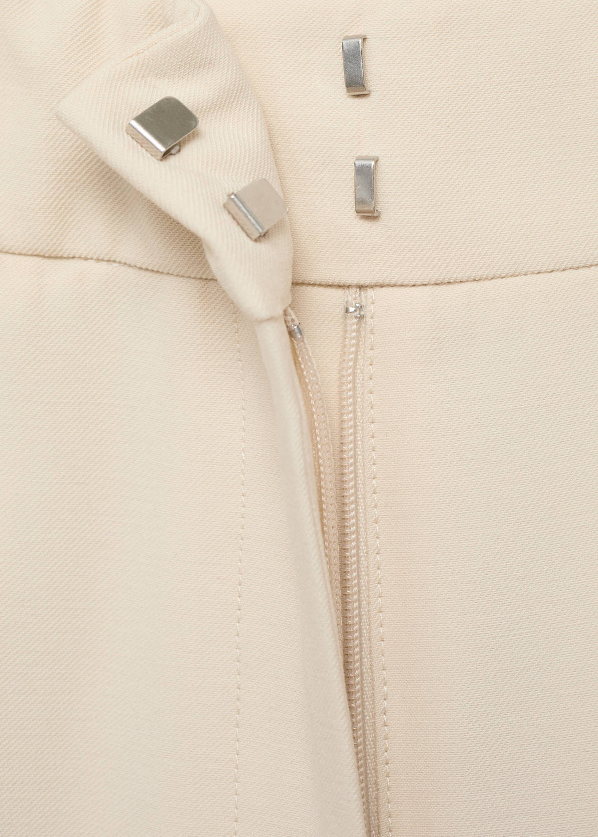 Straight mid-rise trousers — Ecru