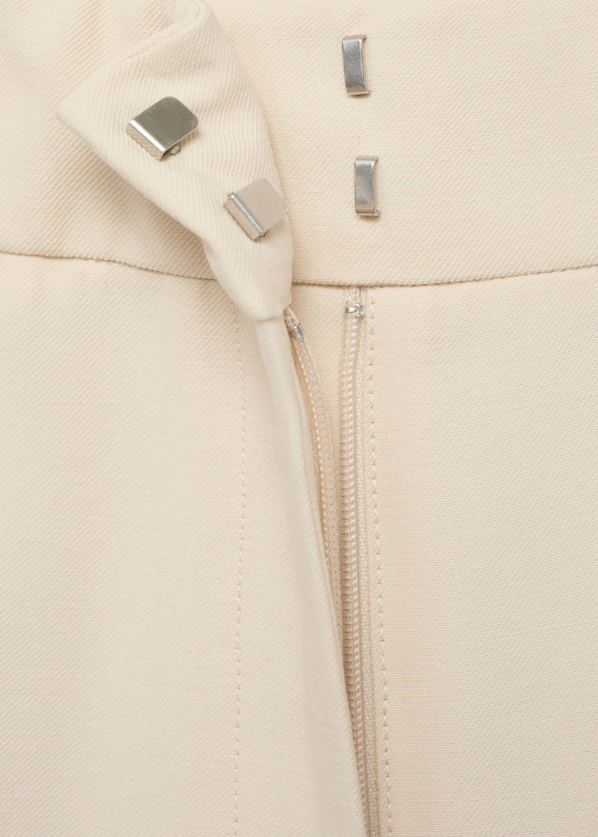 Straight mid-rise pants - Details of the article 0