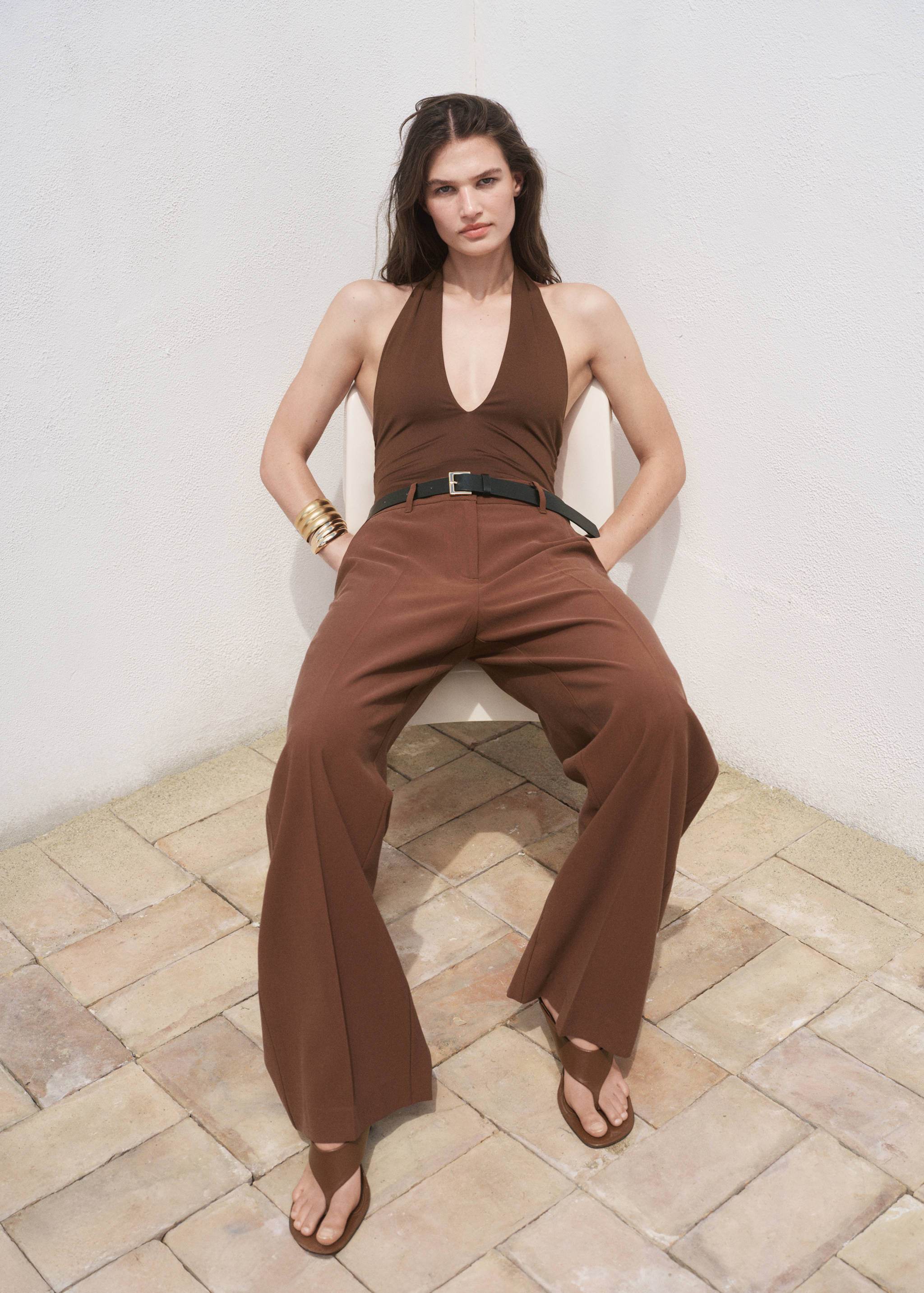 Straight mid-rise pants - Details of the article 2