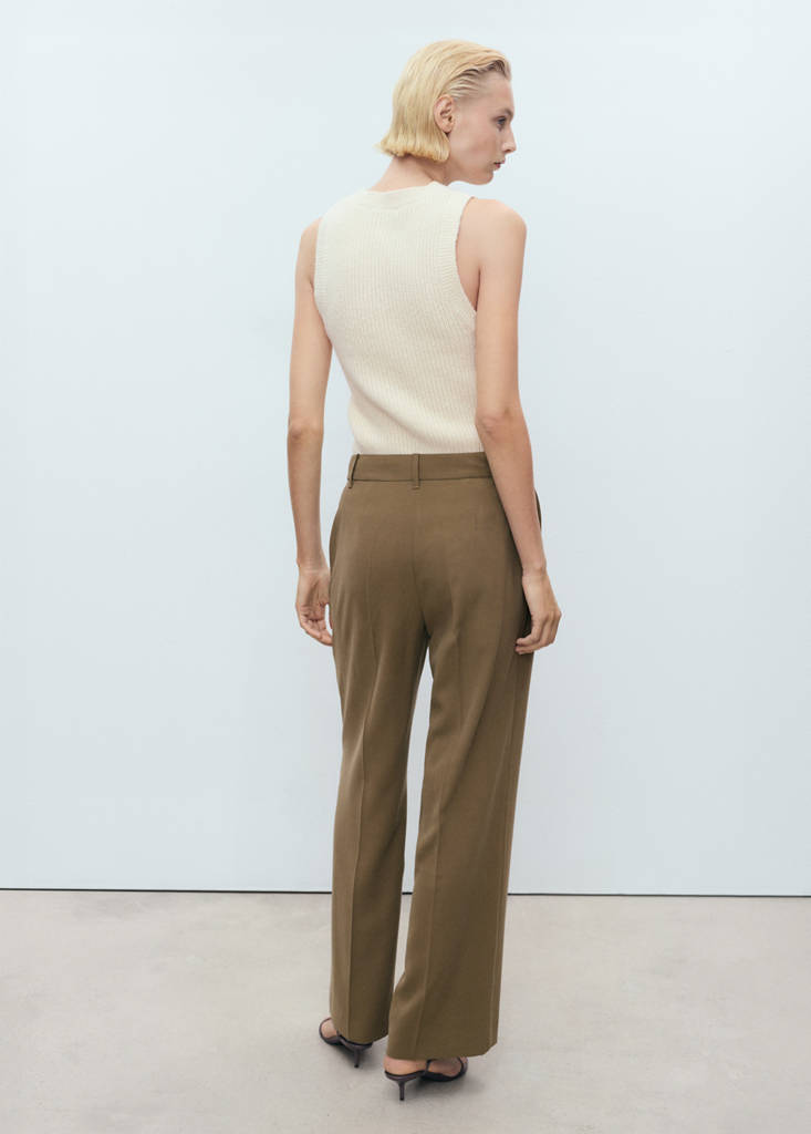 Straight mid-rise trousers — Khaki