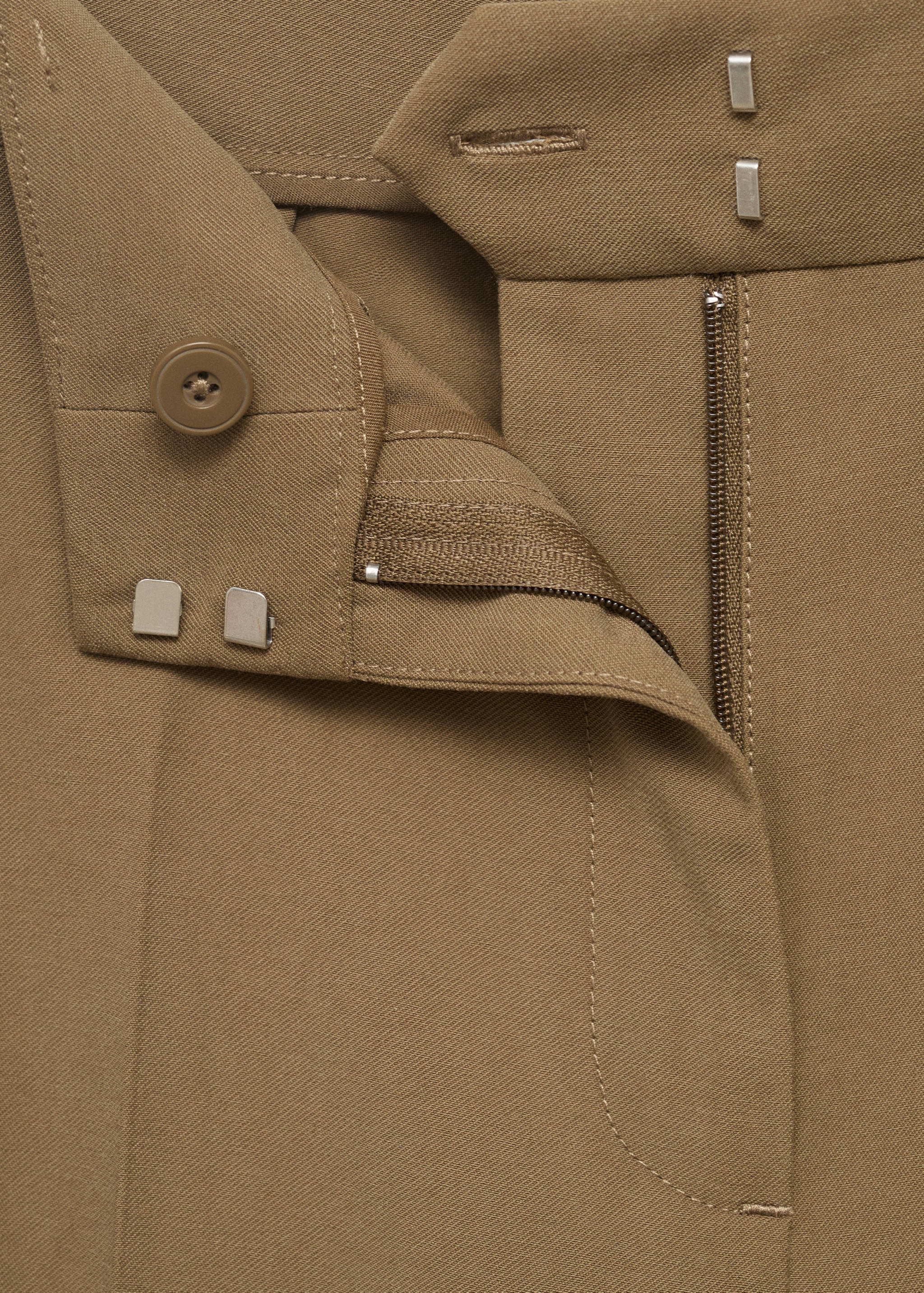 Straight mid-rise pants - Details of the article 8