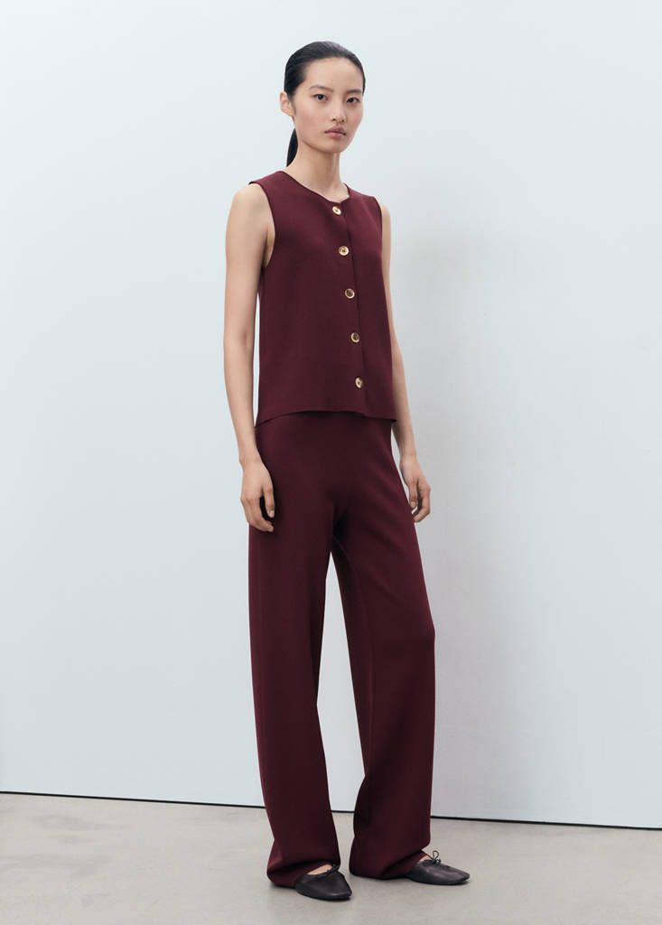 Fine-knit gilet — Maroon