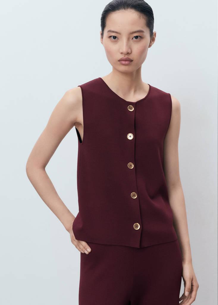 Fine-knit gilet — Maroon