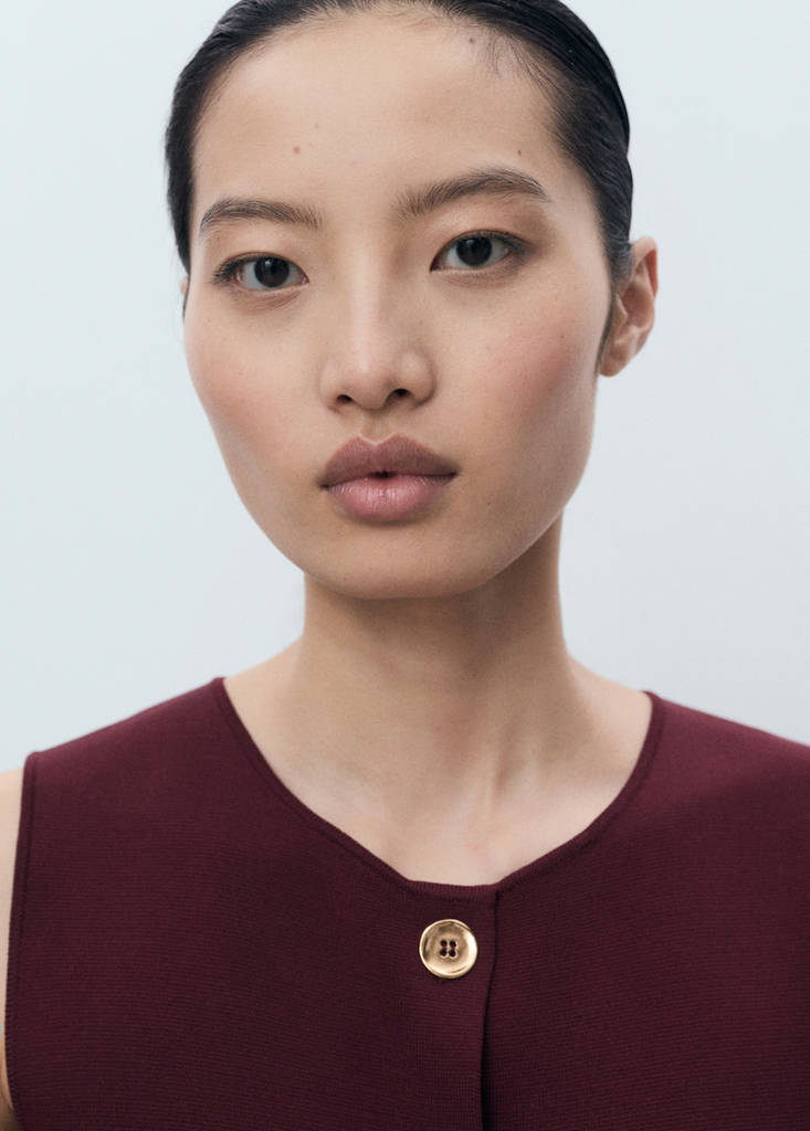 Fine-knit gilet — Maroon