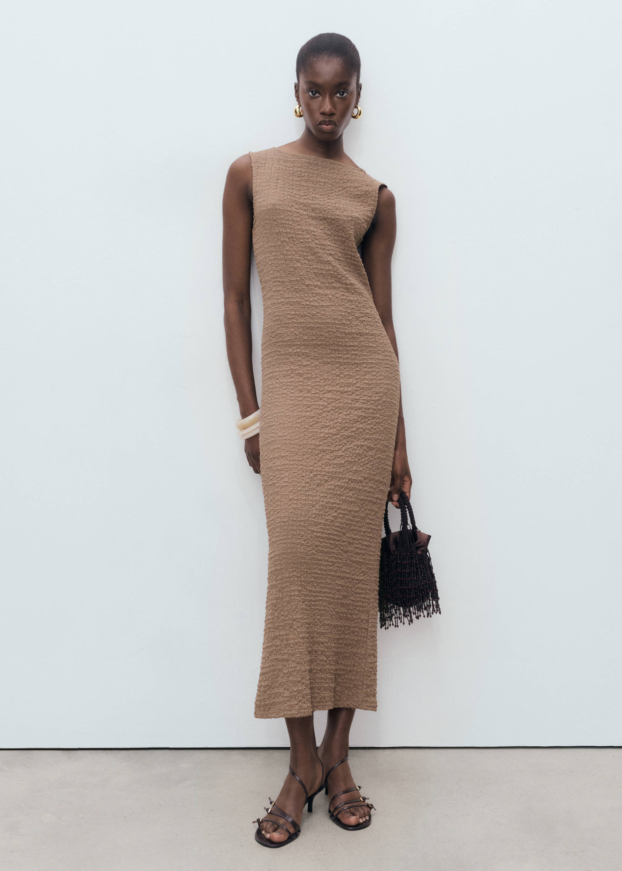 Fitted textured dress - General plane
