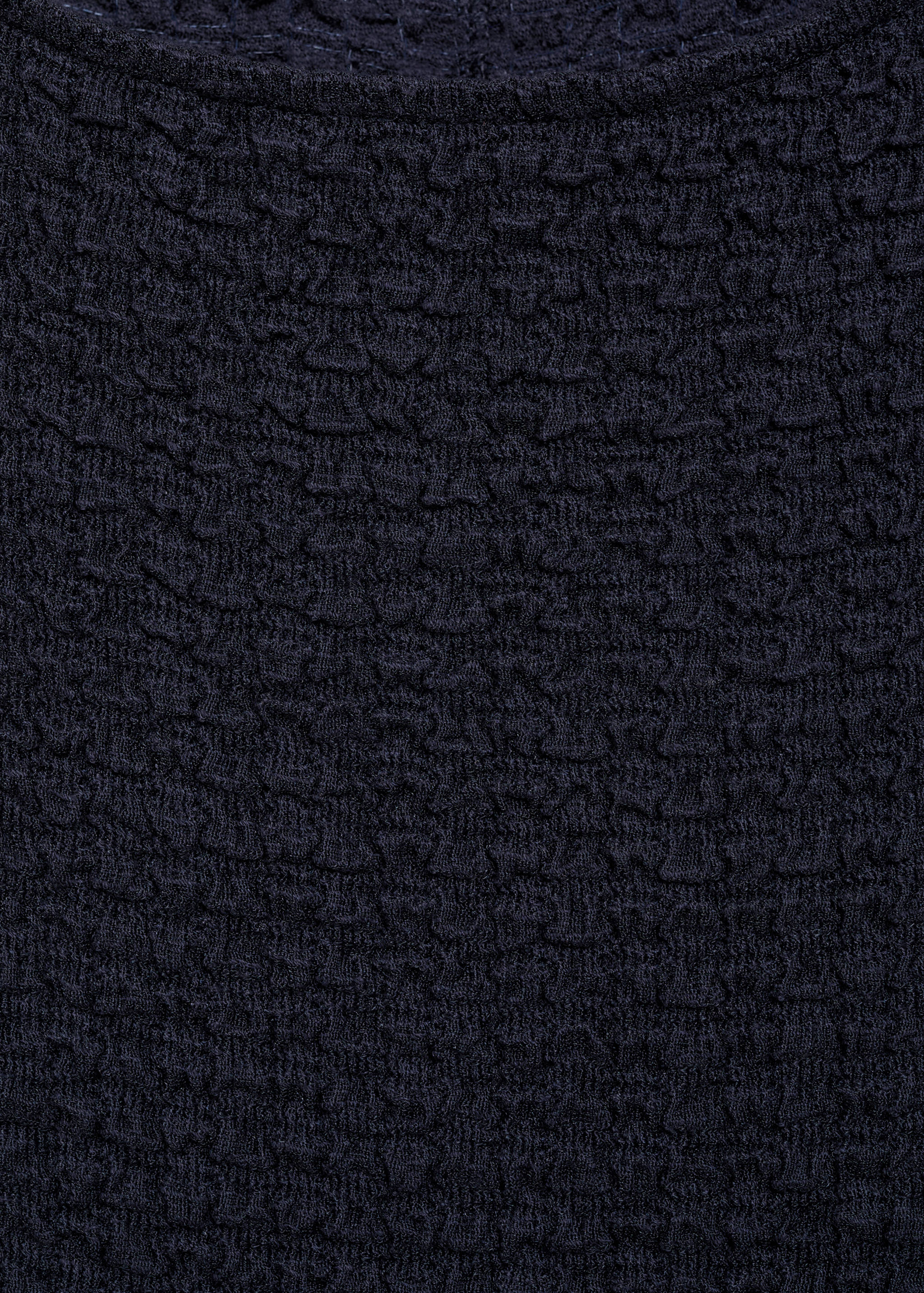 Fitted textured dress - Details of the article 0